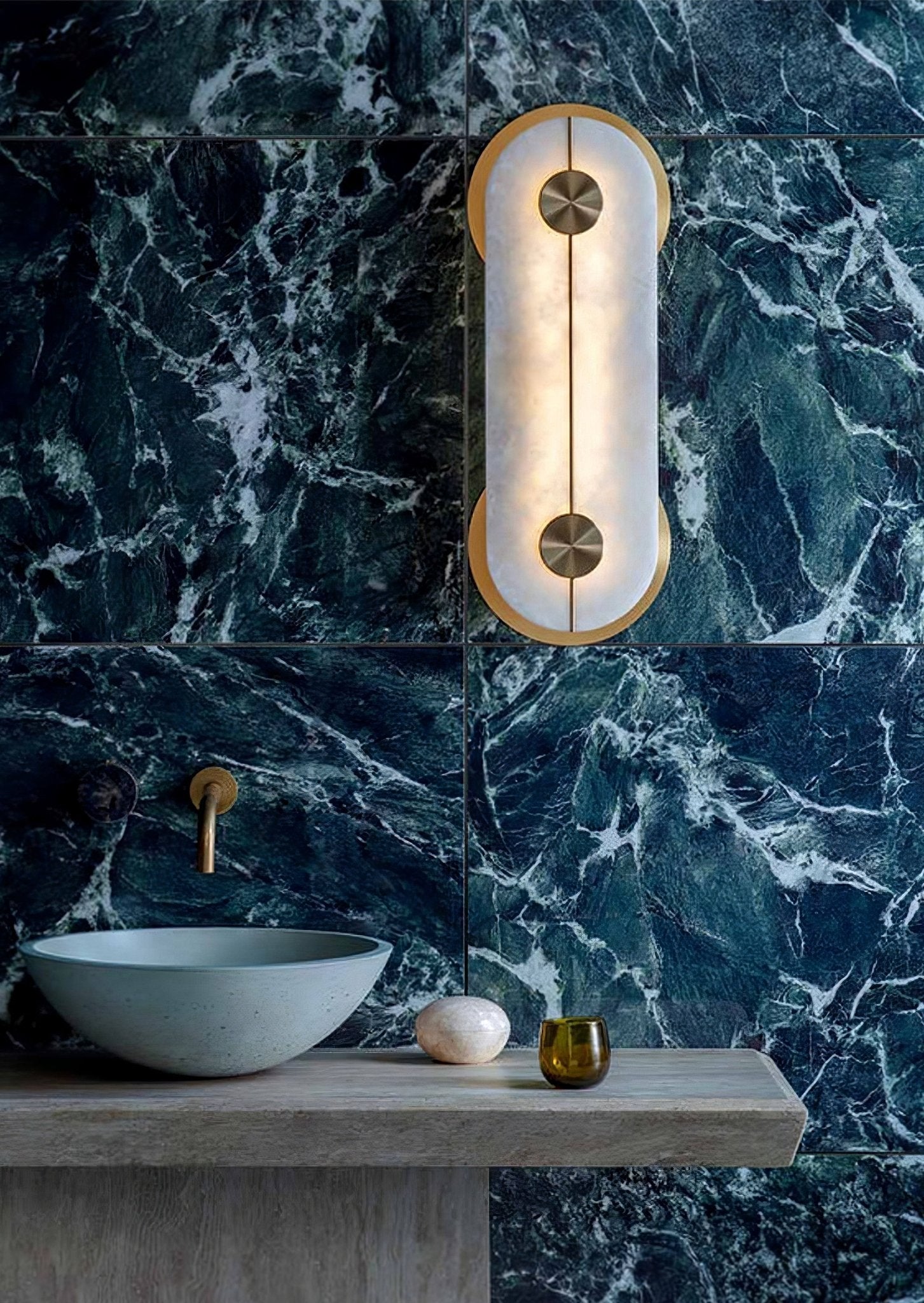 Avenireria Alabaster Wall Light