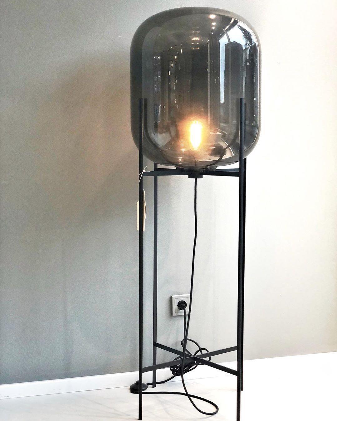 Liorivelia Glass Industrial Floor lamp