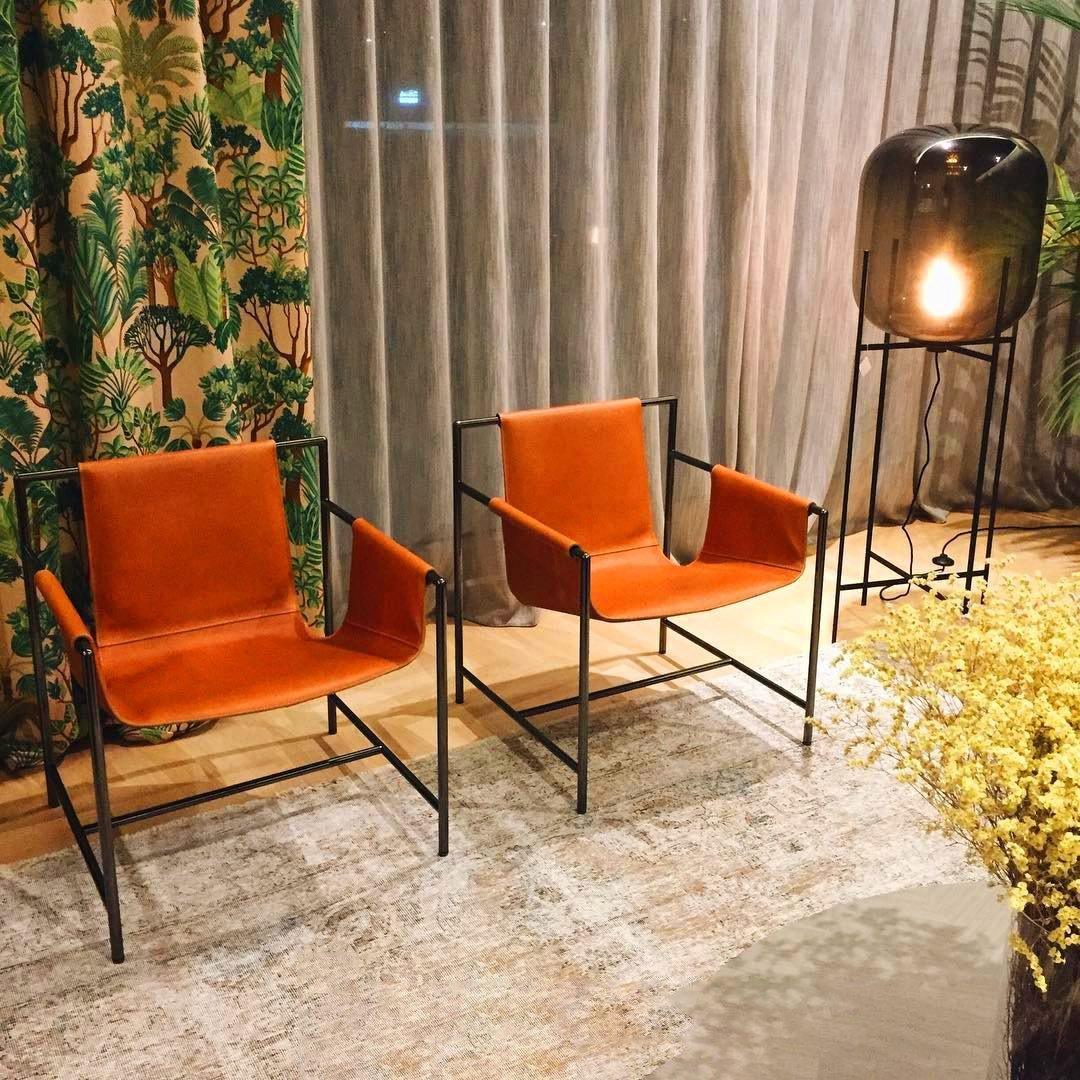 Liorivelia Glass Industrial Floor lamp