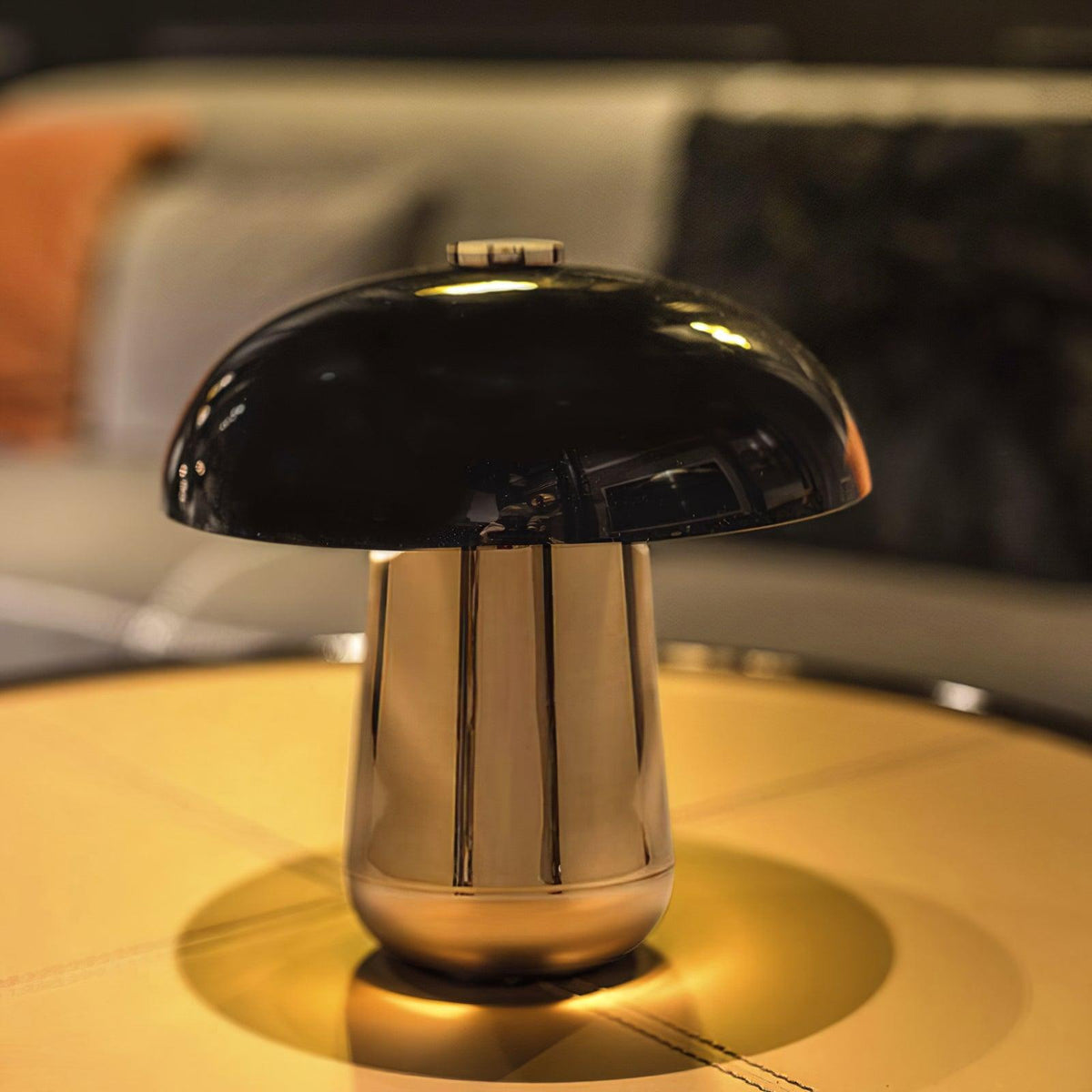 Cirenora Modern Table Lamp