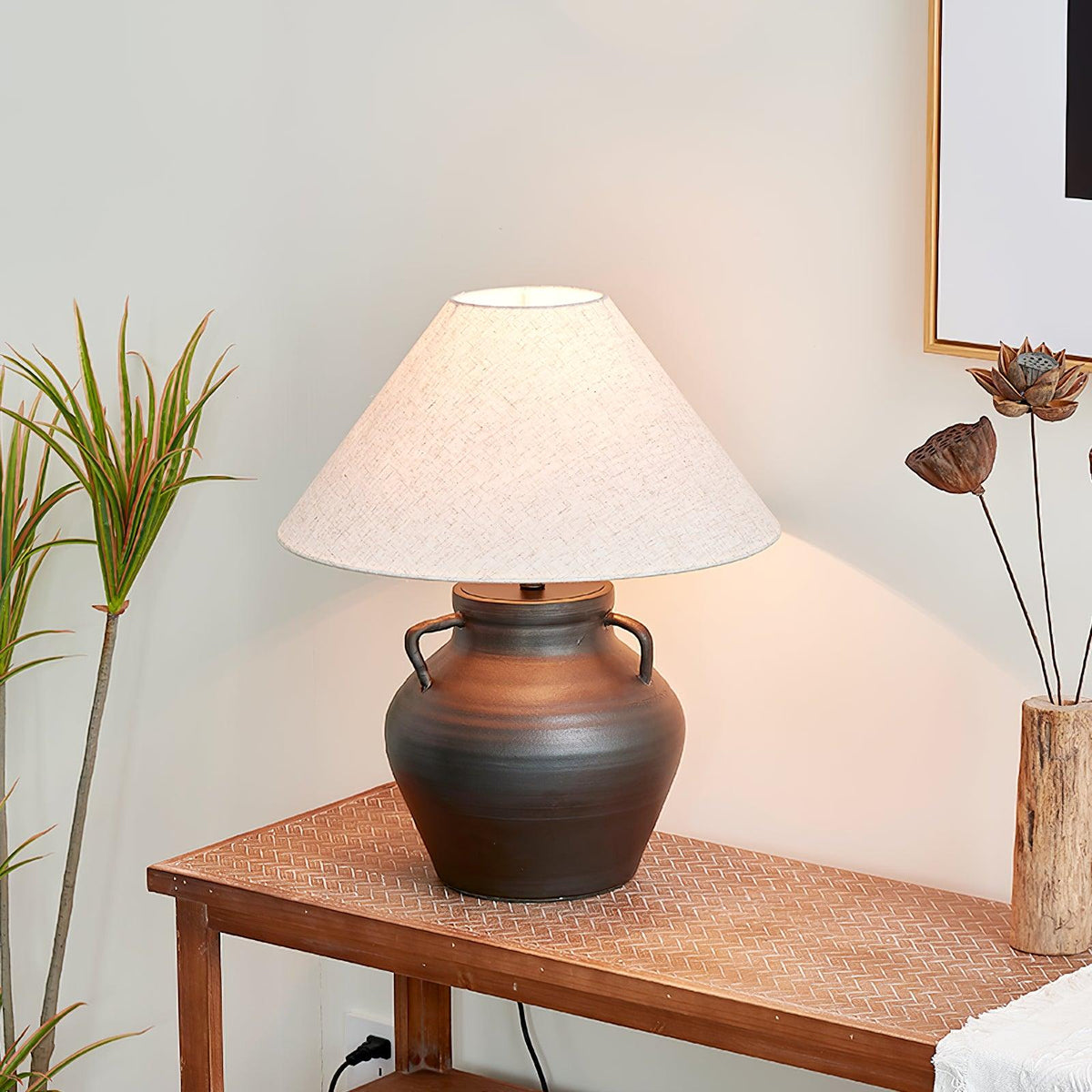 Amfora Fabric Rustic Table Lamp