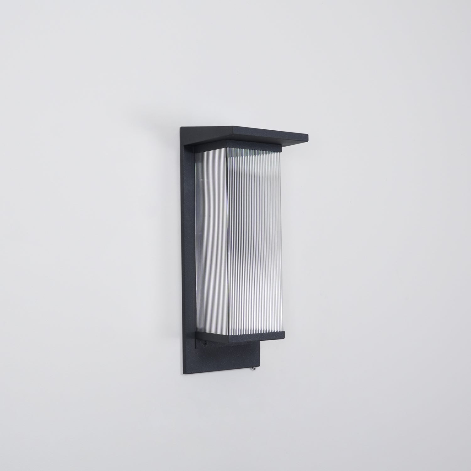 Feraraine Steel Contemporary Wall Lamp