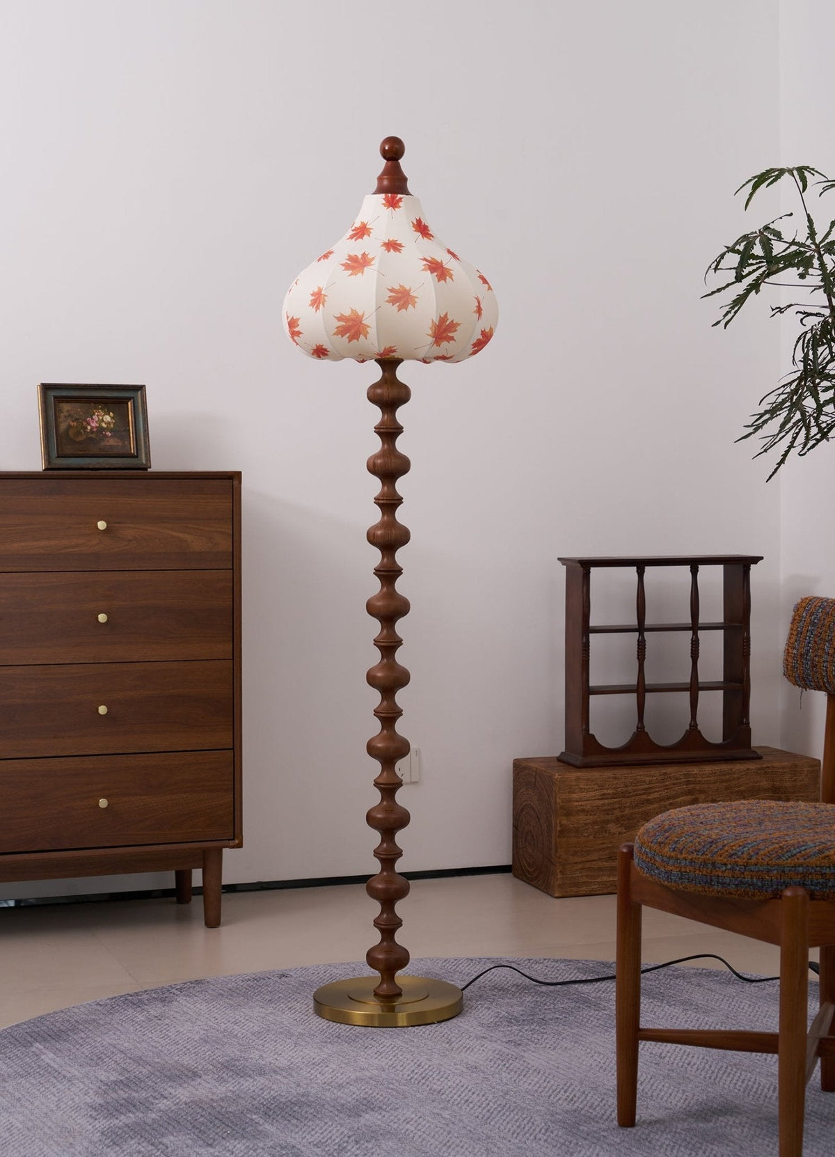 Qrathen Wood Fabric Retro Floor Lamp