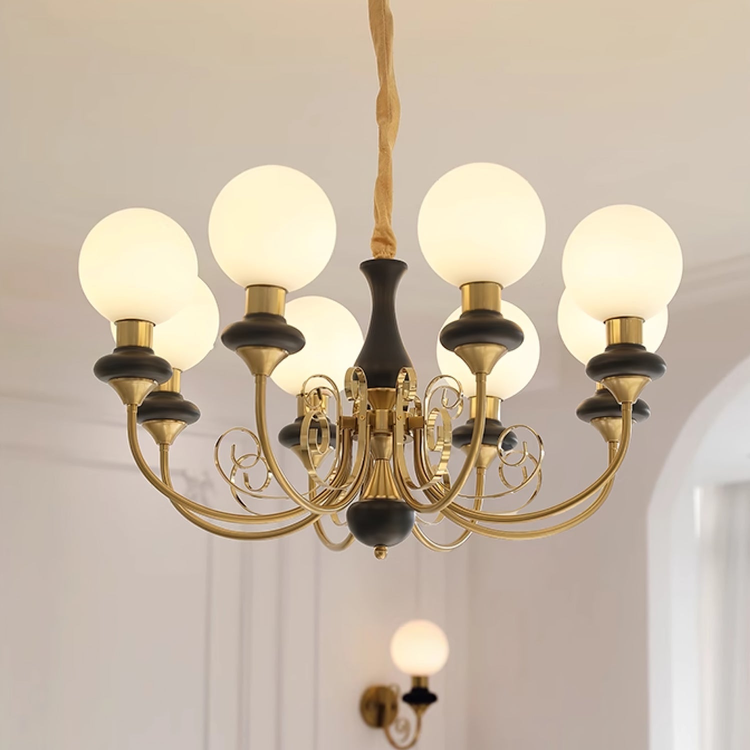 Lustra Chandelier Green Shades Gold Curved Arms - Neutral Decor