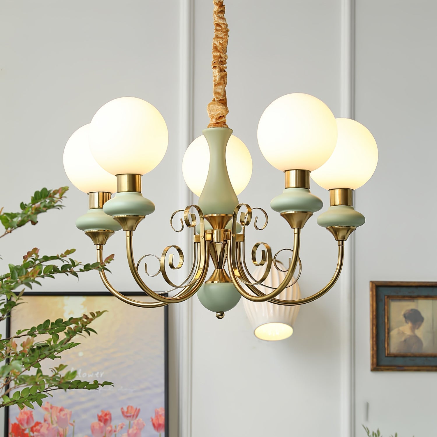Lustra Chandelier Green Shades Gold Curved Arms - Neutral Decor