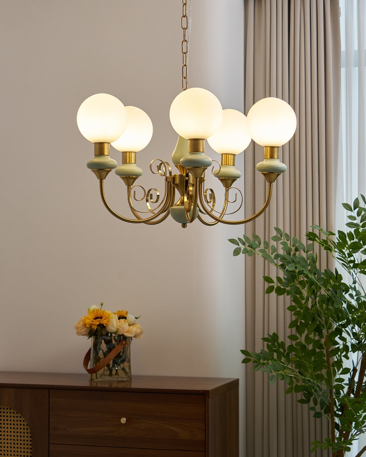 Evsolia Glass Chandelier