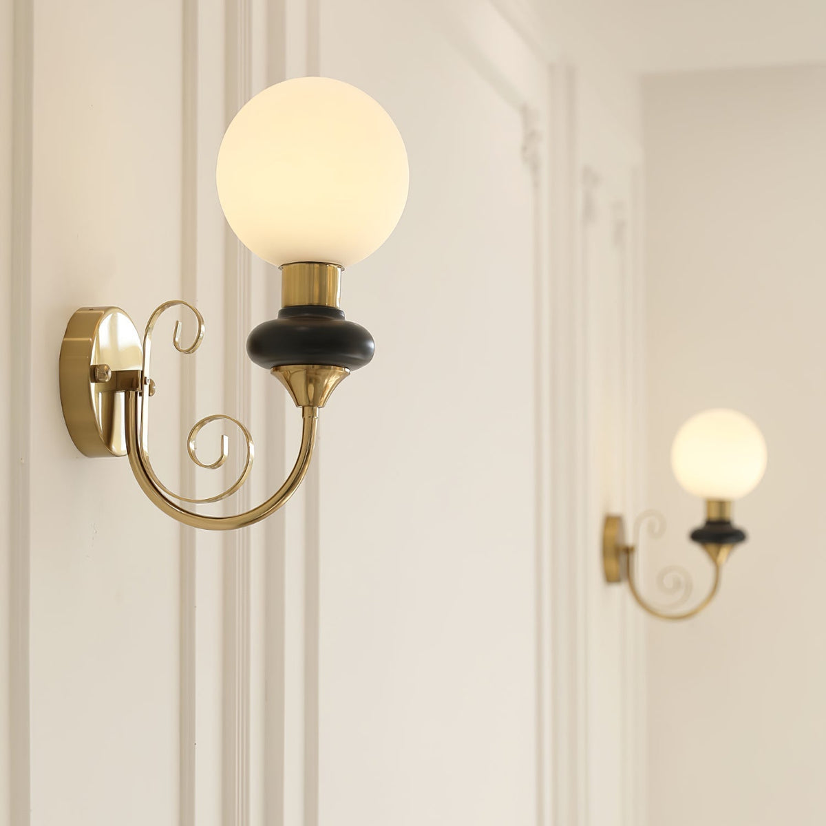 Bela Premium Nordic Art Glass Wall Lamp