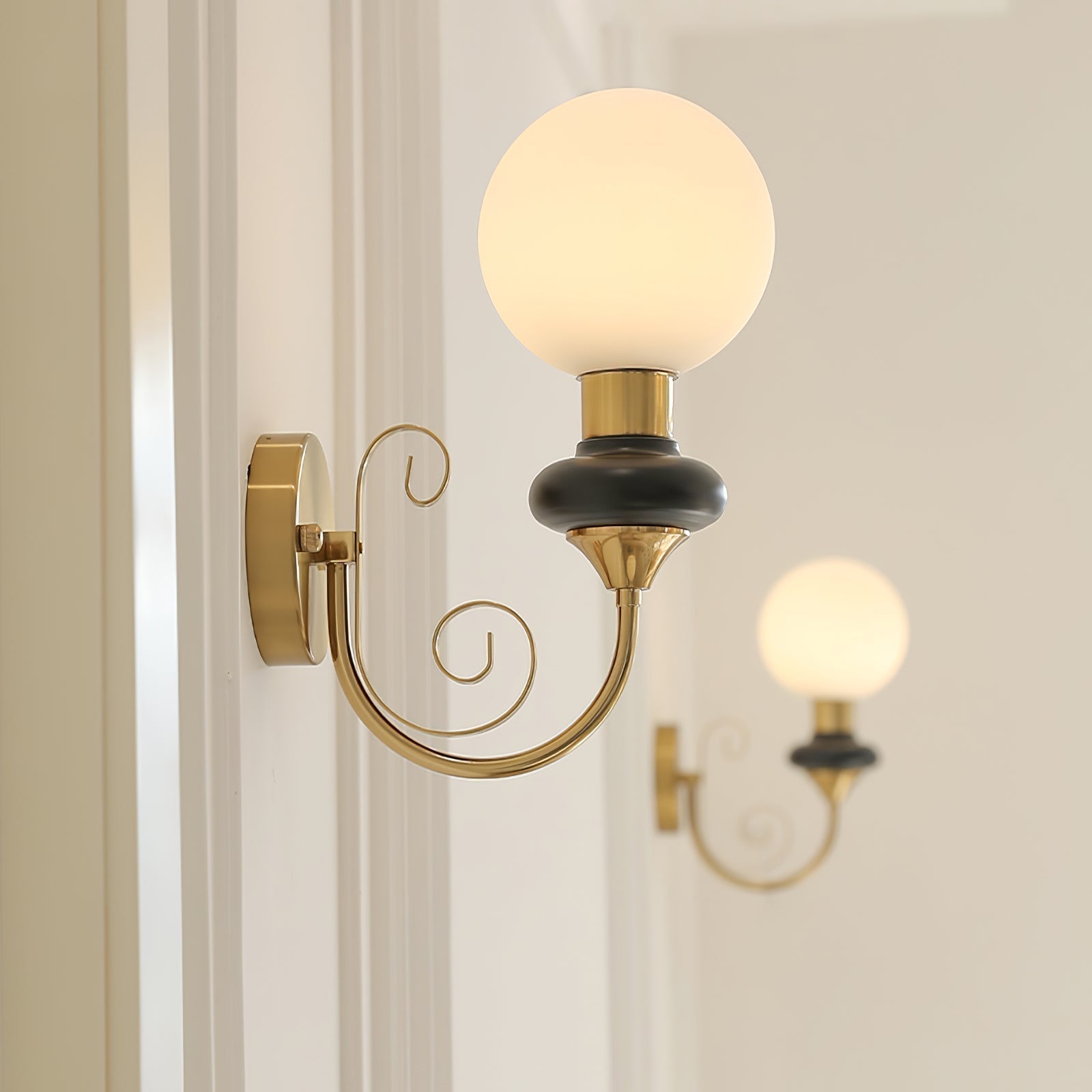 Bela Premium Nordic Art Glass Wall Lamp