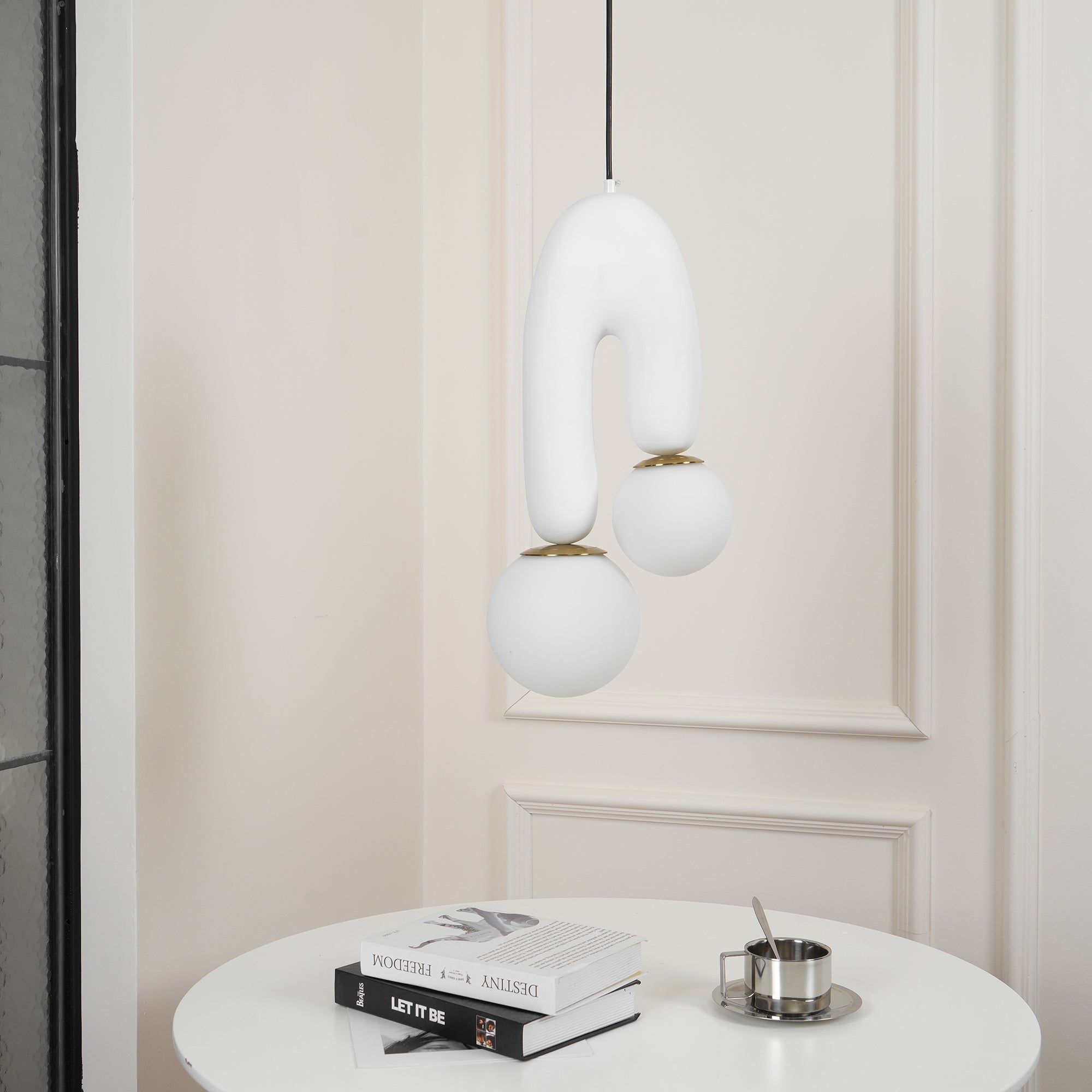 Zenithra Resin Scandinavian Pendant Light