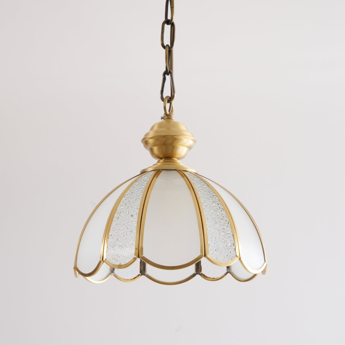 Lunell Traditional Art Brass Glass Pendant Light