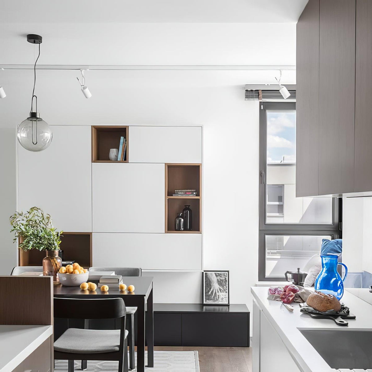 Veloenne Chic Orb Pendant Lamp