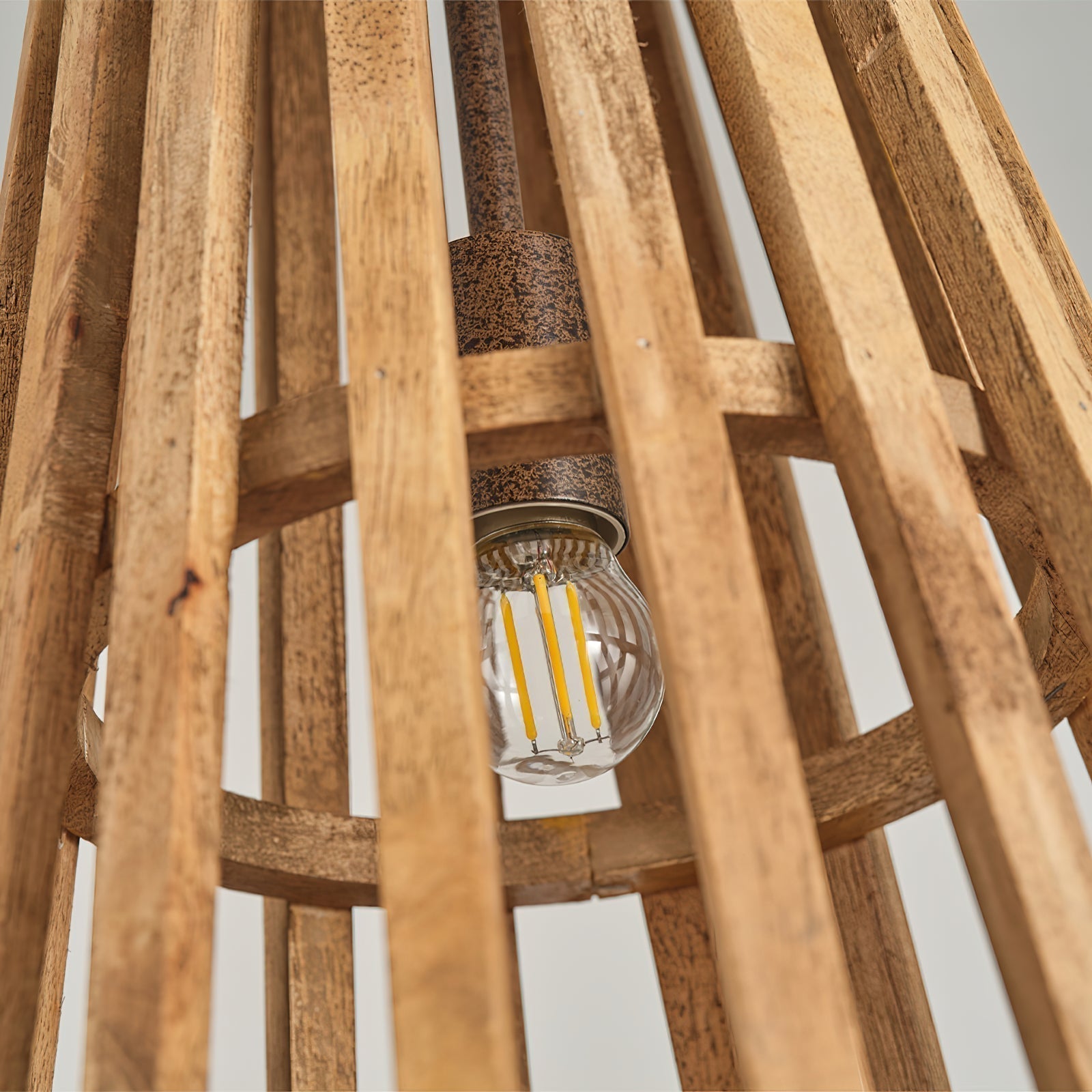 Avsolel Wooden Pendant Lamp