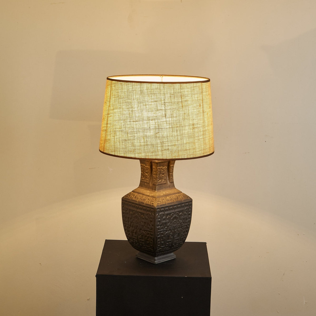 Echo Vintage Fabric Table Lamp
