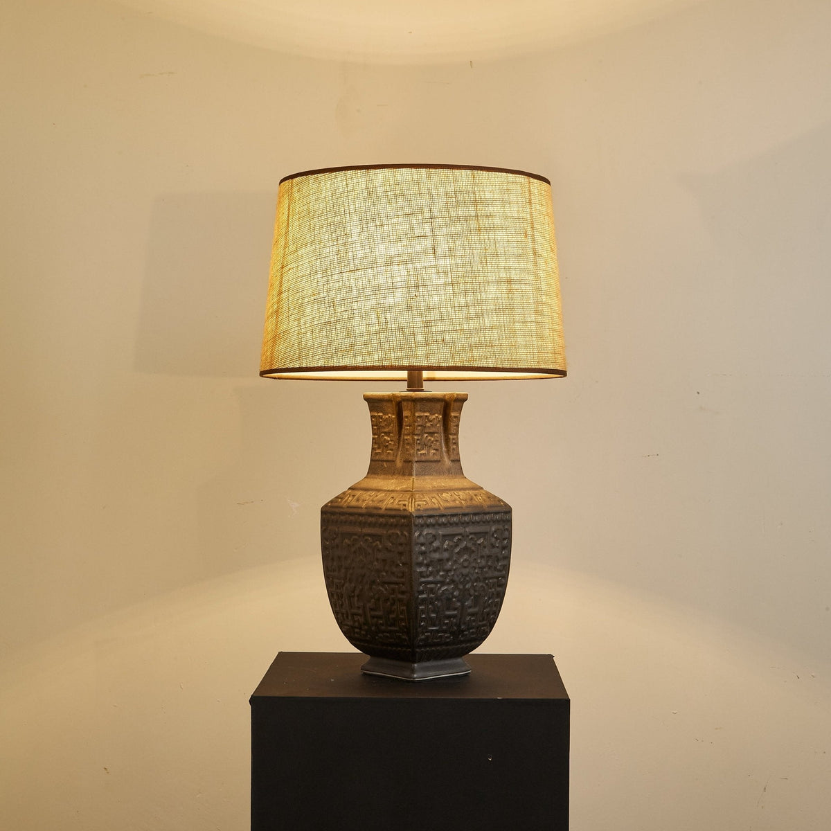 Echo Vintage Fabric Table Lamp