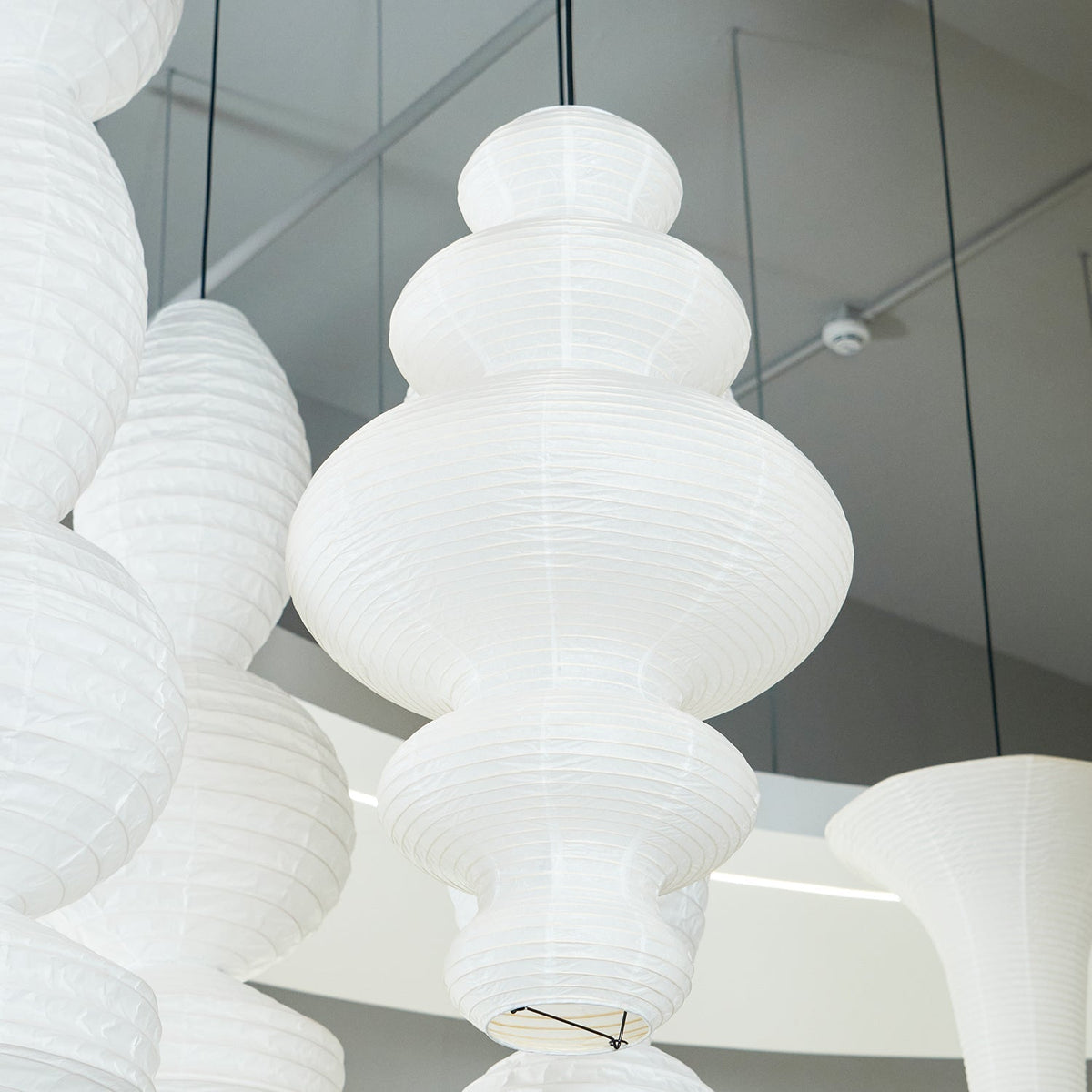 Lunivora Paper Traditional Pendant Lamp