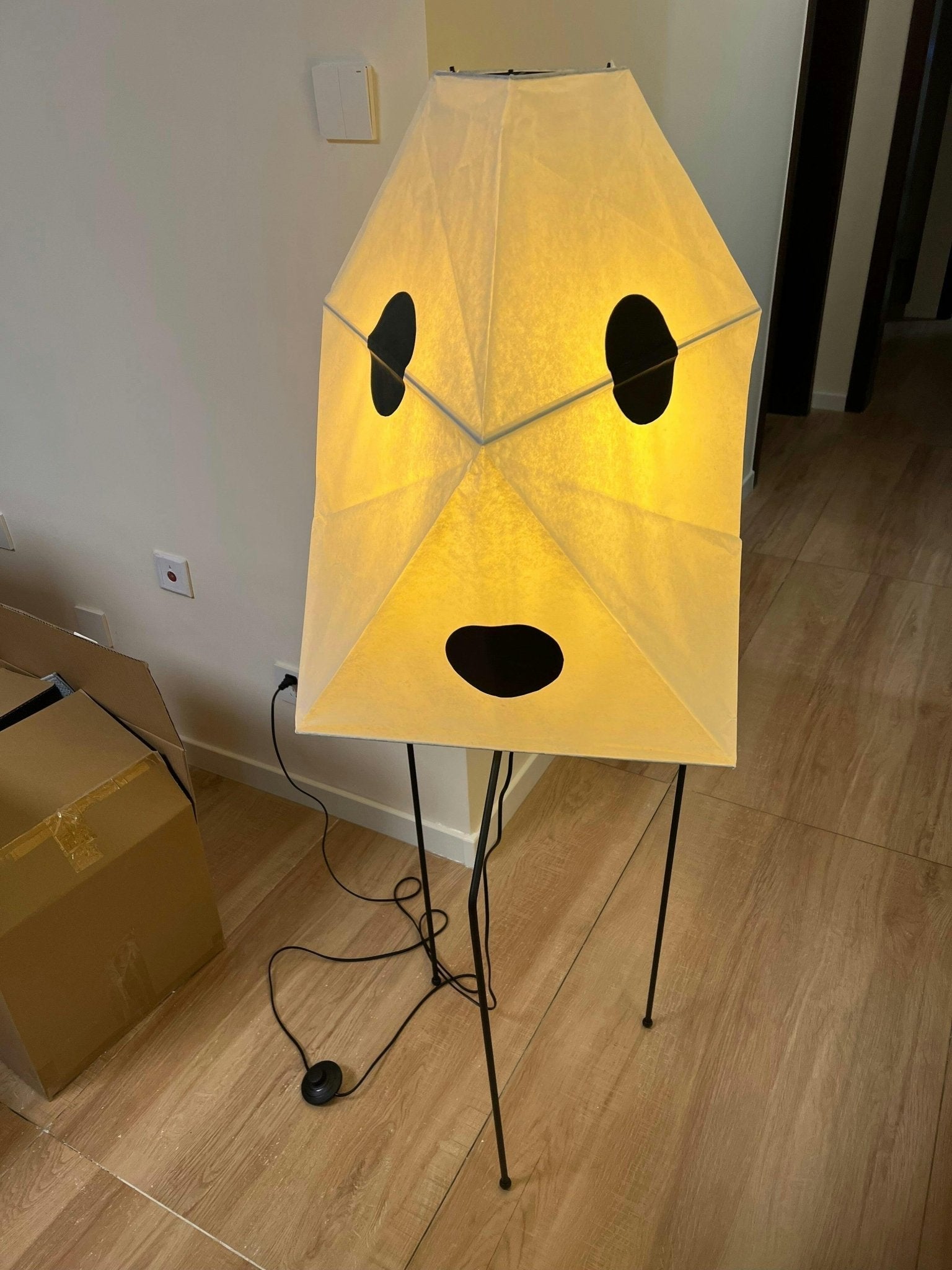 Sath Artistic Fabric Floor Lamp