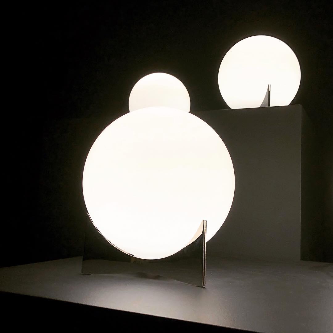 Avo Contemporary Table Lamp