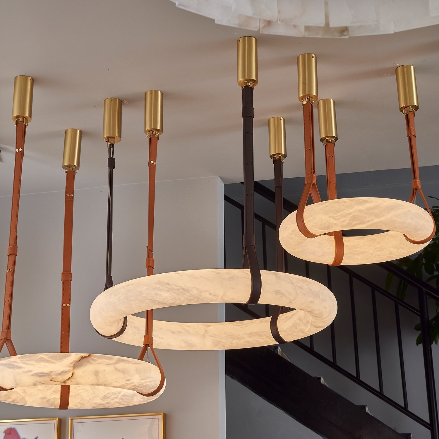Tarys Alabaster Chandeliers Ring Leather Strap Version B
