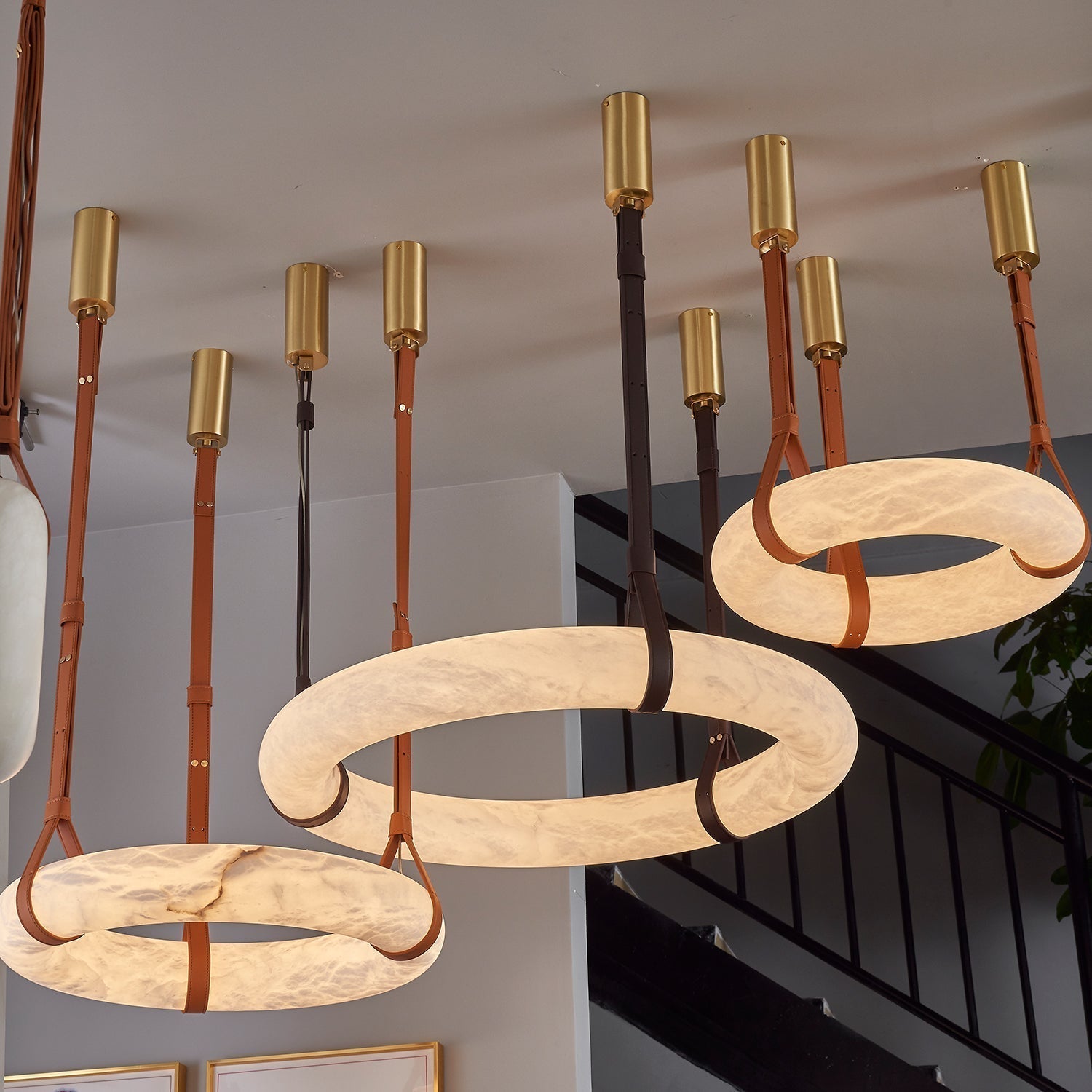Tarys Alabaster Chandeliers Ring Leather Strap Version B