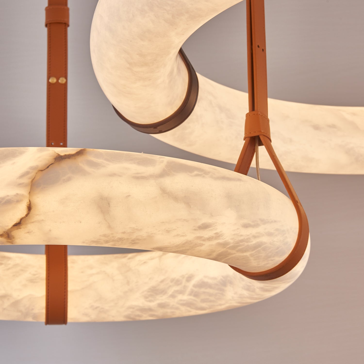 Tarys Alabaster Chandeliers Ring Leather Strap Version B