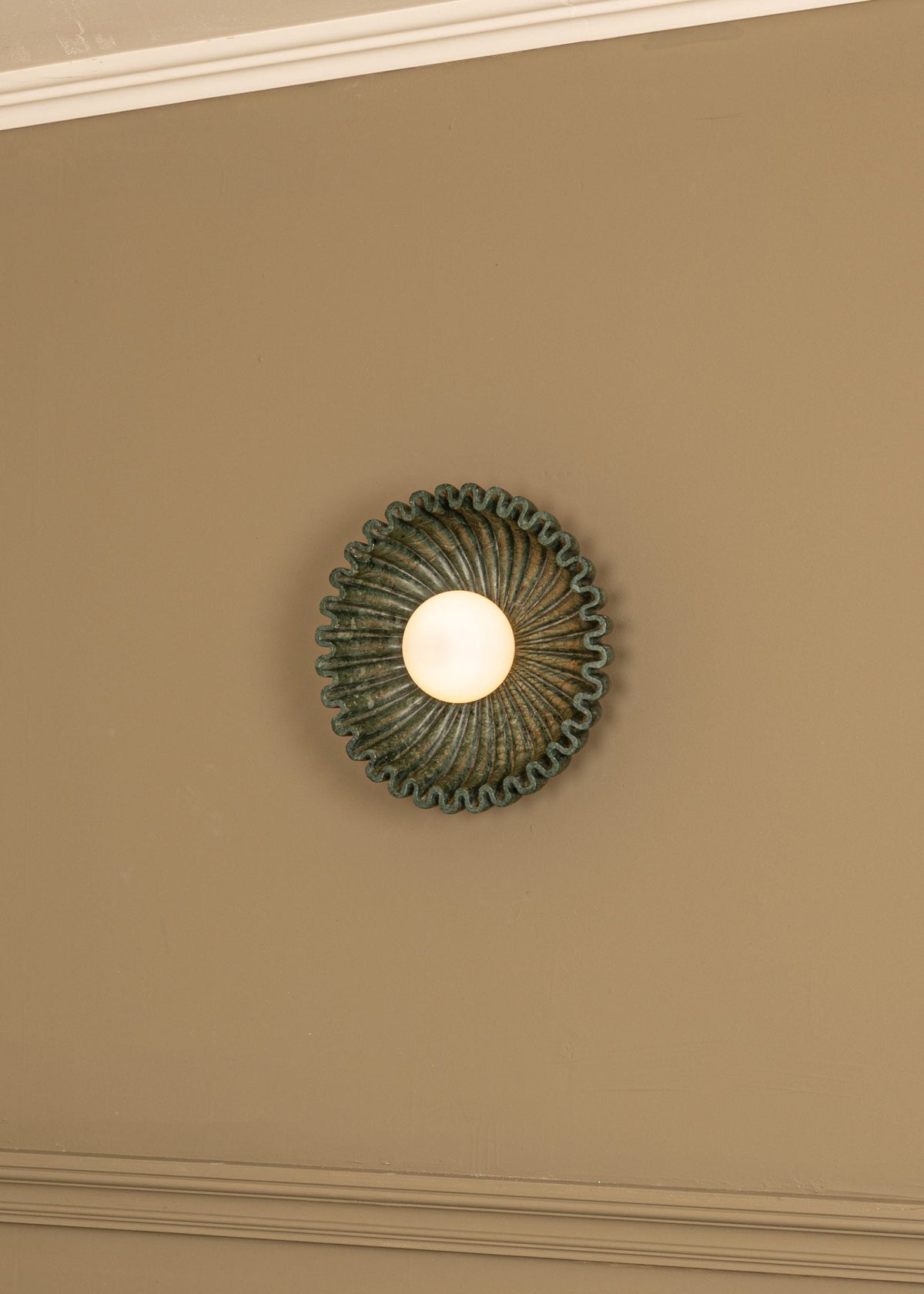 Viraisaya Wall Lamp