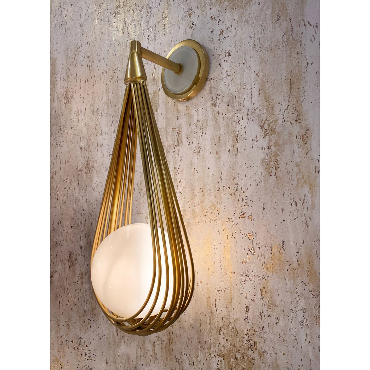 Zemirir Wall Lamp