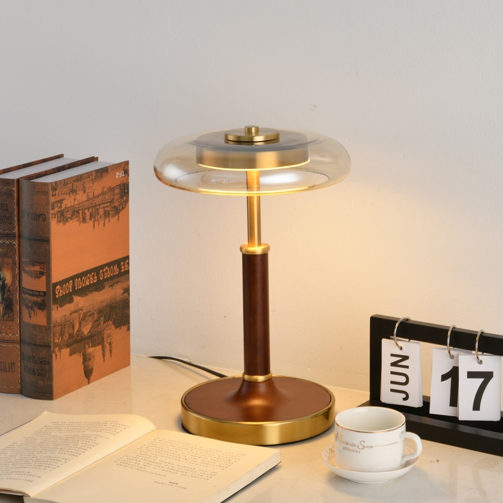 Layla Vintage Glass Table Lamp