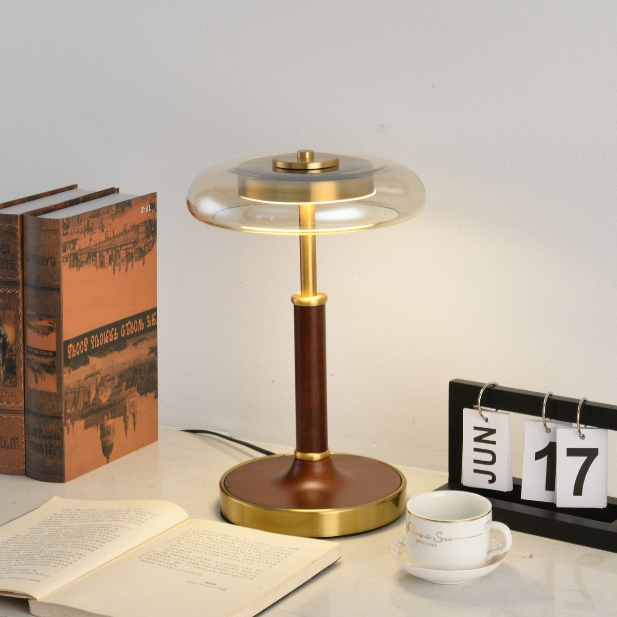 Layla Vintage Glass Table Lamp