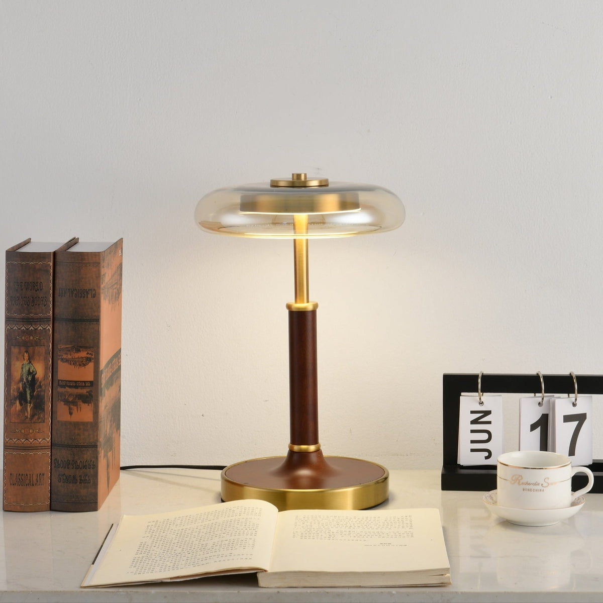 Layla Vintage Glass Table Lamp