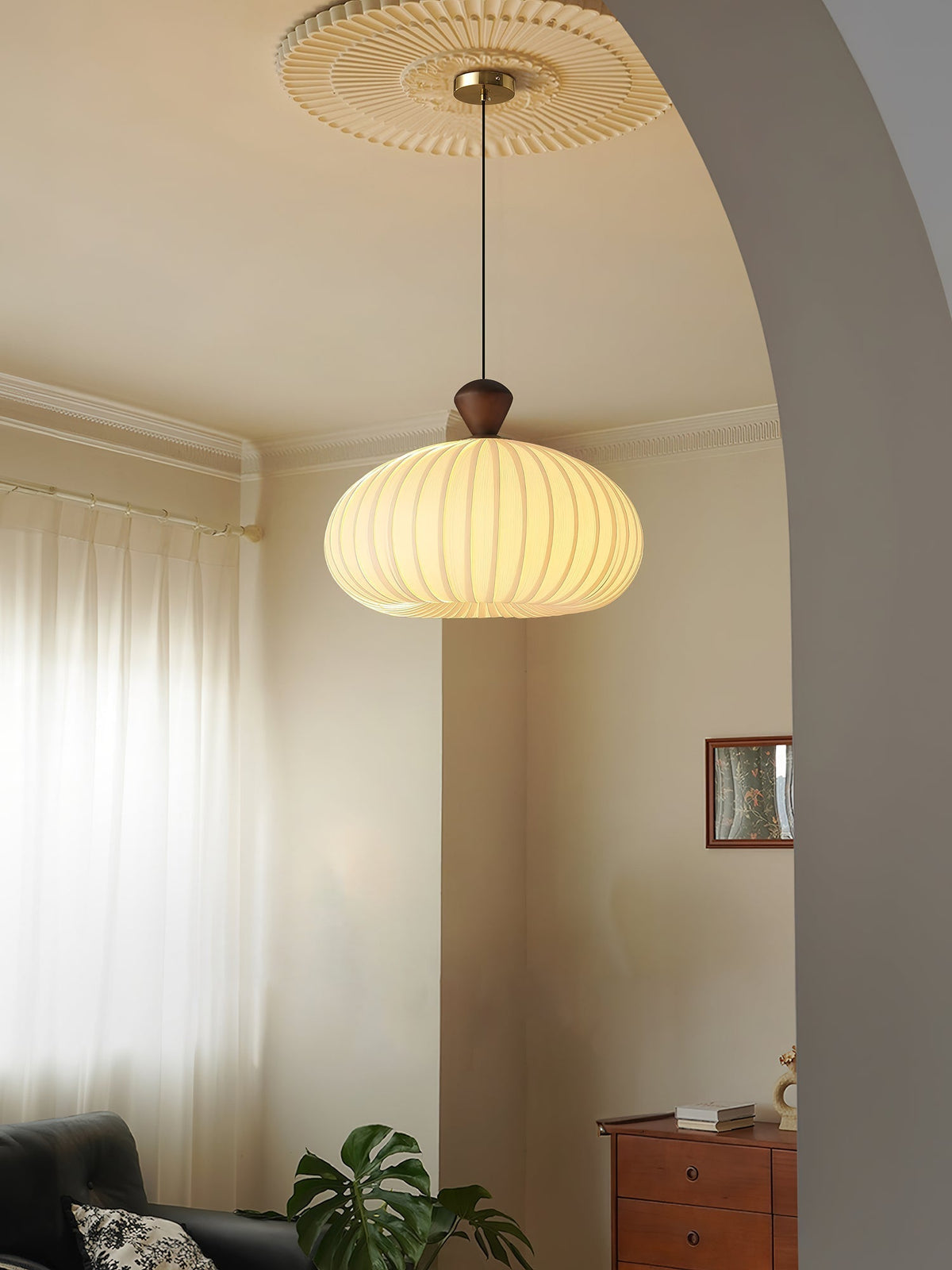Evaryn Pleated Pendant Light