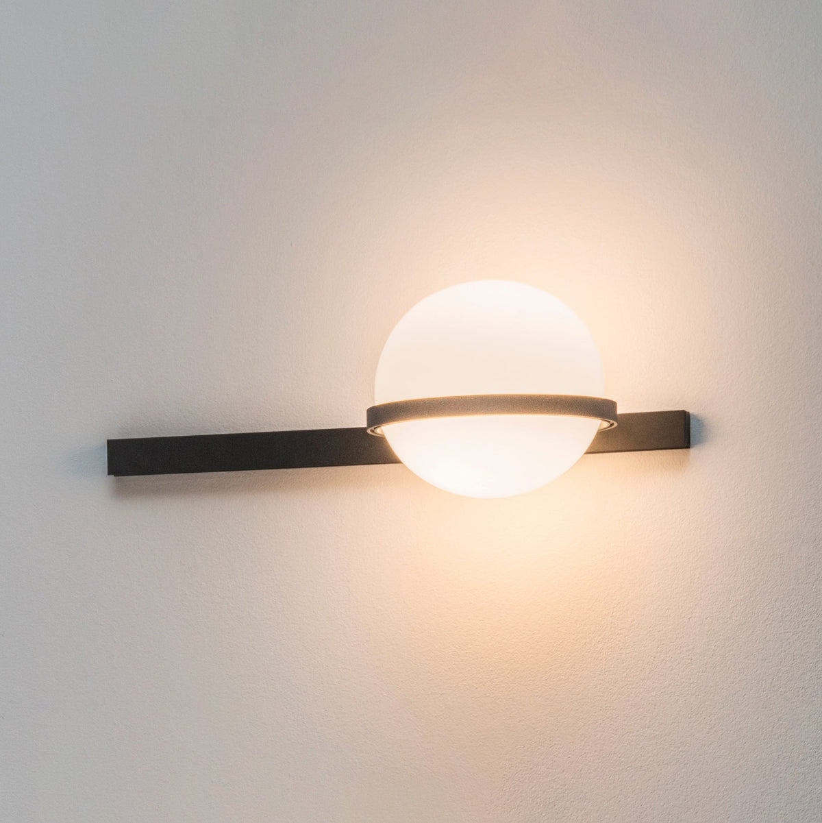 Elmarisra Modern Minimalist Wall Light