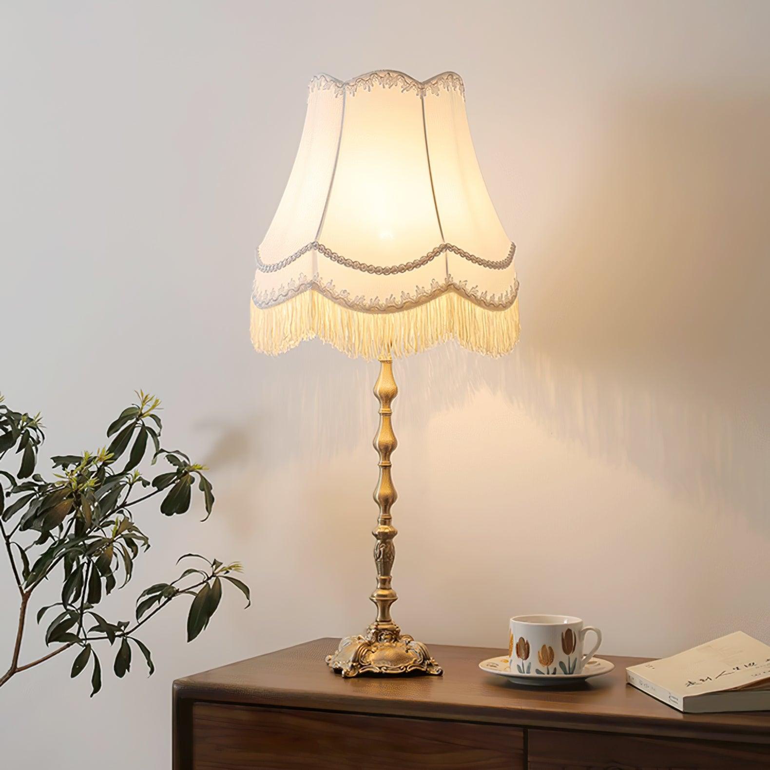 Octavia Vintage Table Lamp