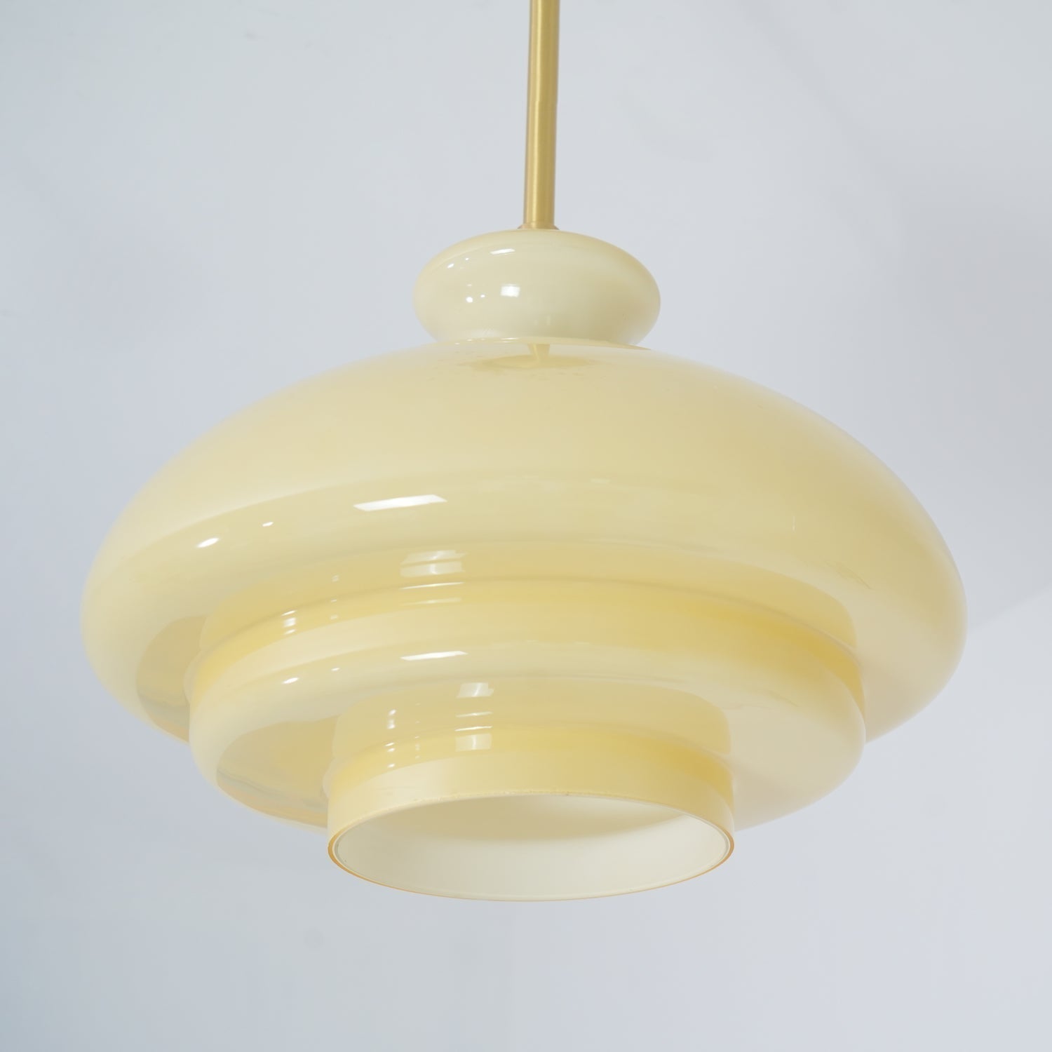 Sunbeam Modern Glass Pendant Lamp