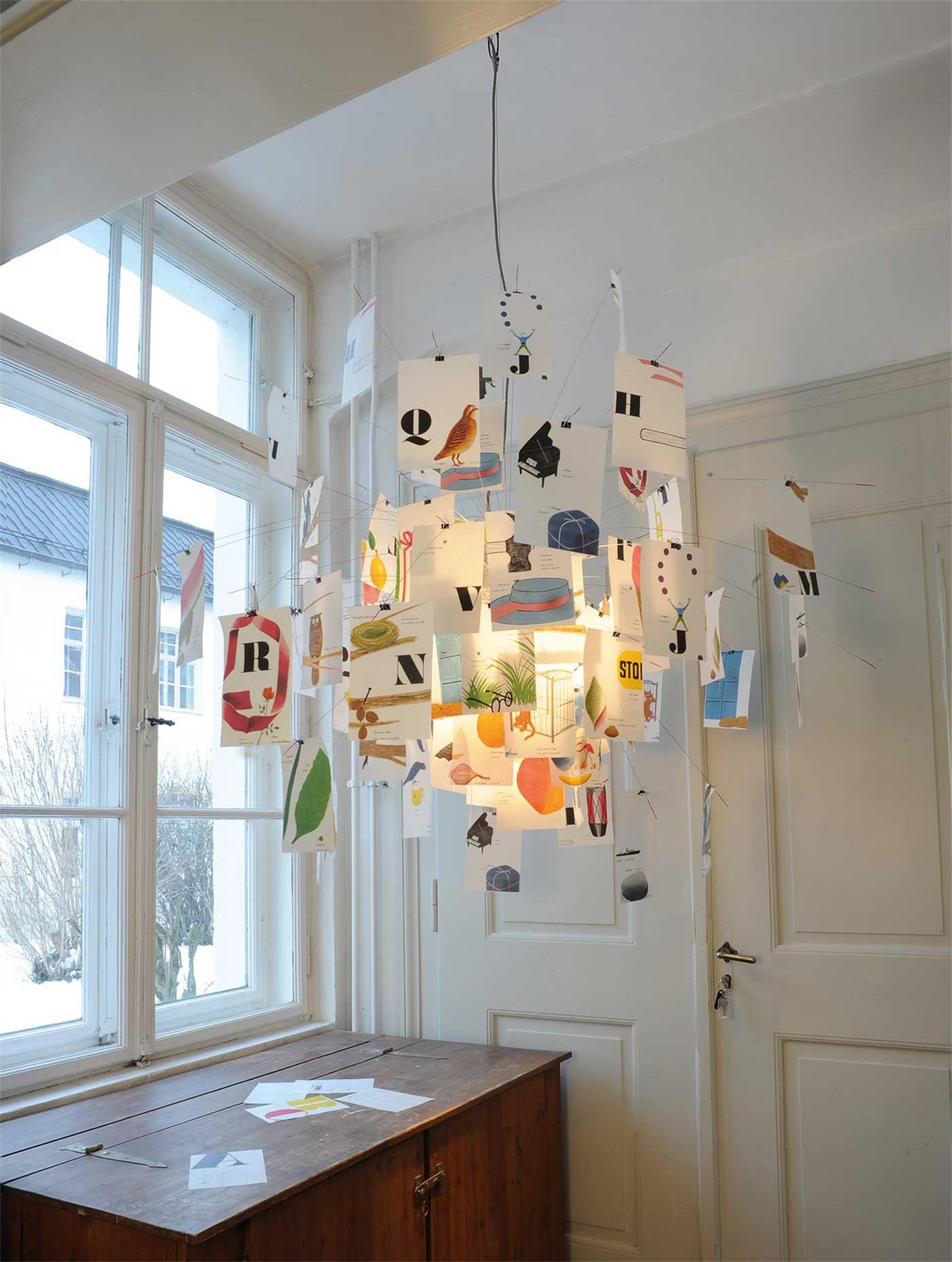 Lunerira Chandelier Paper Customizable Creative