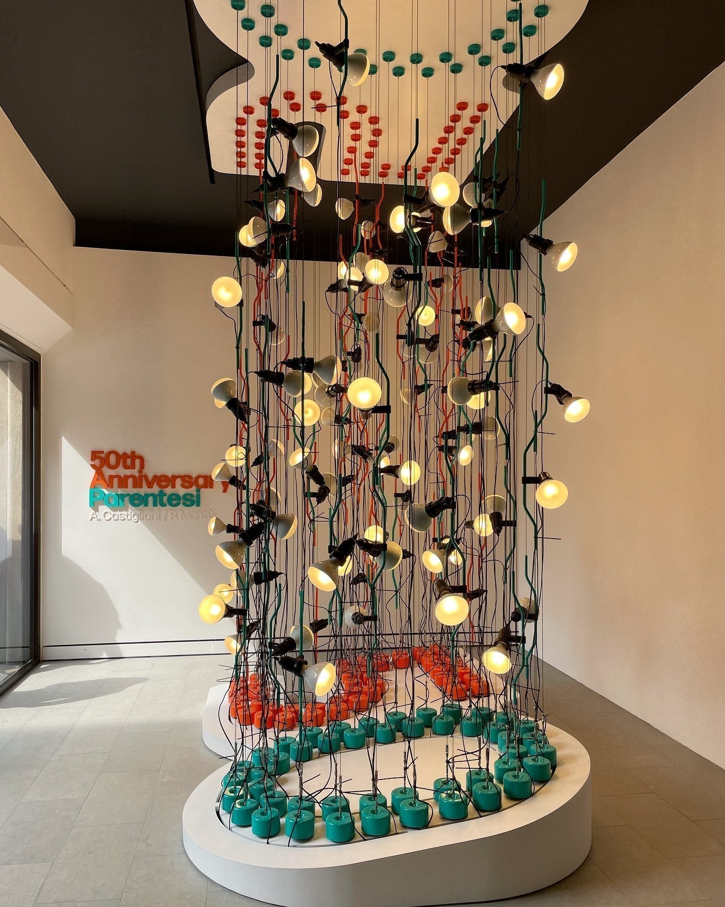 Ilthair Modern Minimalist Pendant Light - Neutral Decor