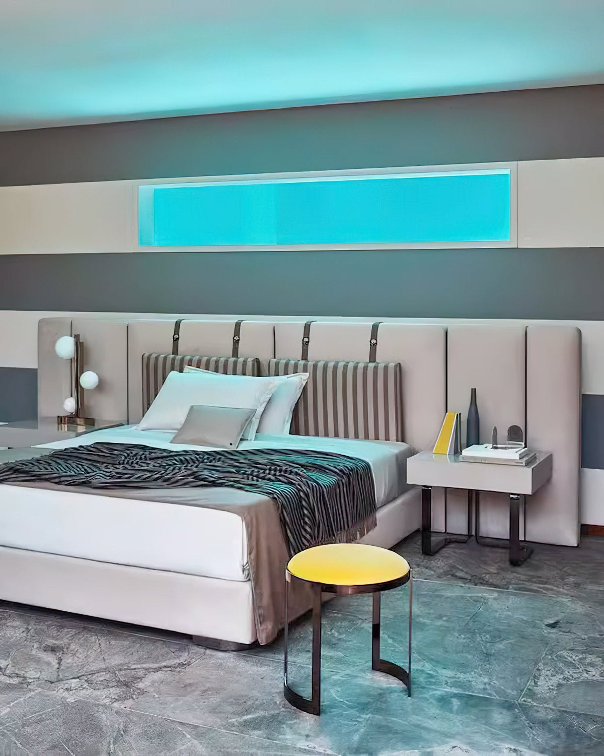 Luma Contemporary Glass Table Lamp