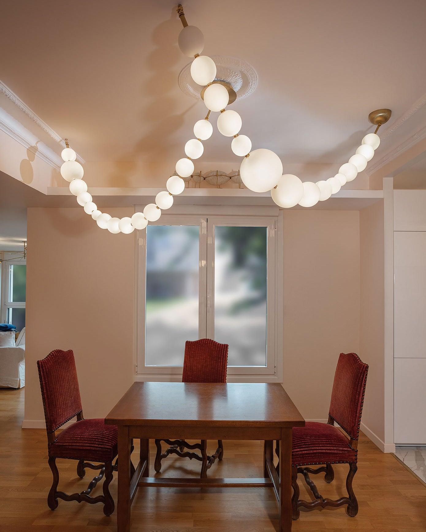 Zalvarin Brass Sputnik Chandelier - Neutral Decor