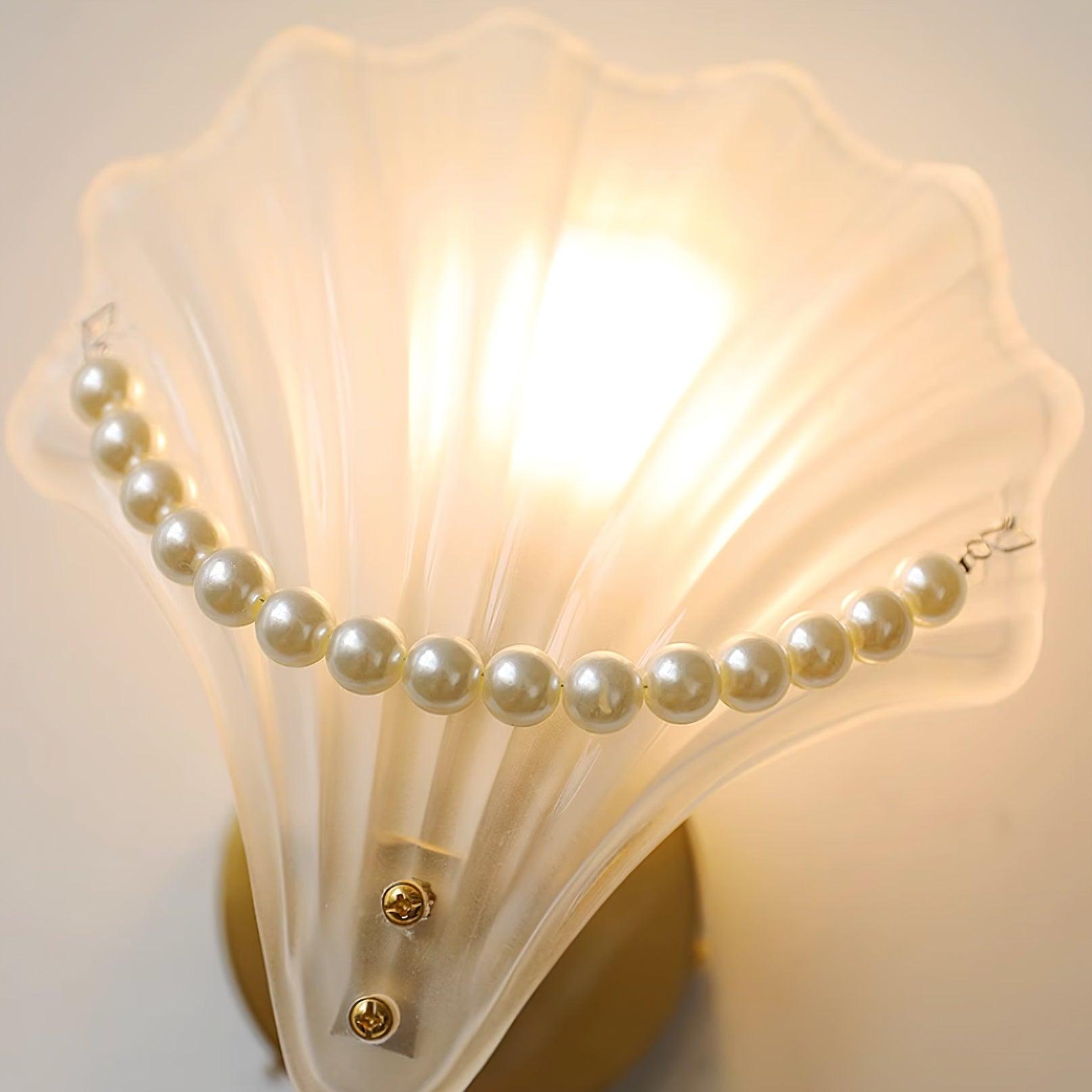 Pearl Wall Lamp Shell Elegant - Neutral Decor