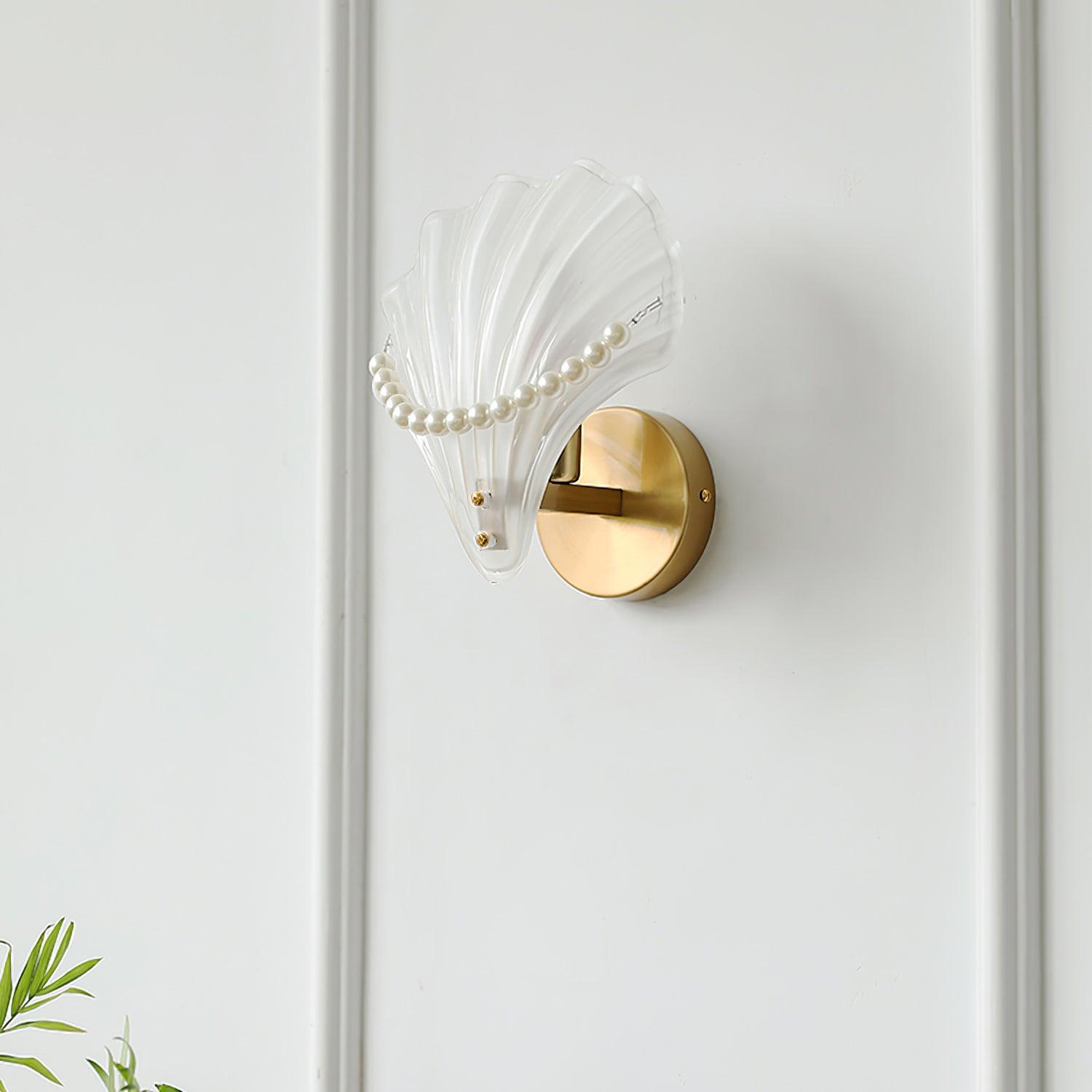 Pearl Wall Lamp Shell Elegant - Neutral Decor
