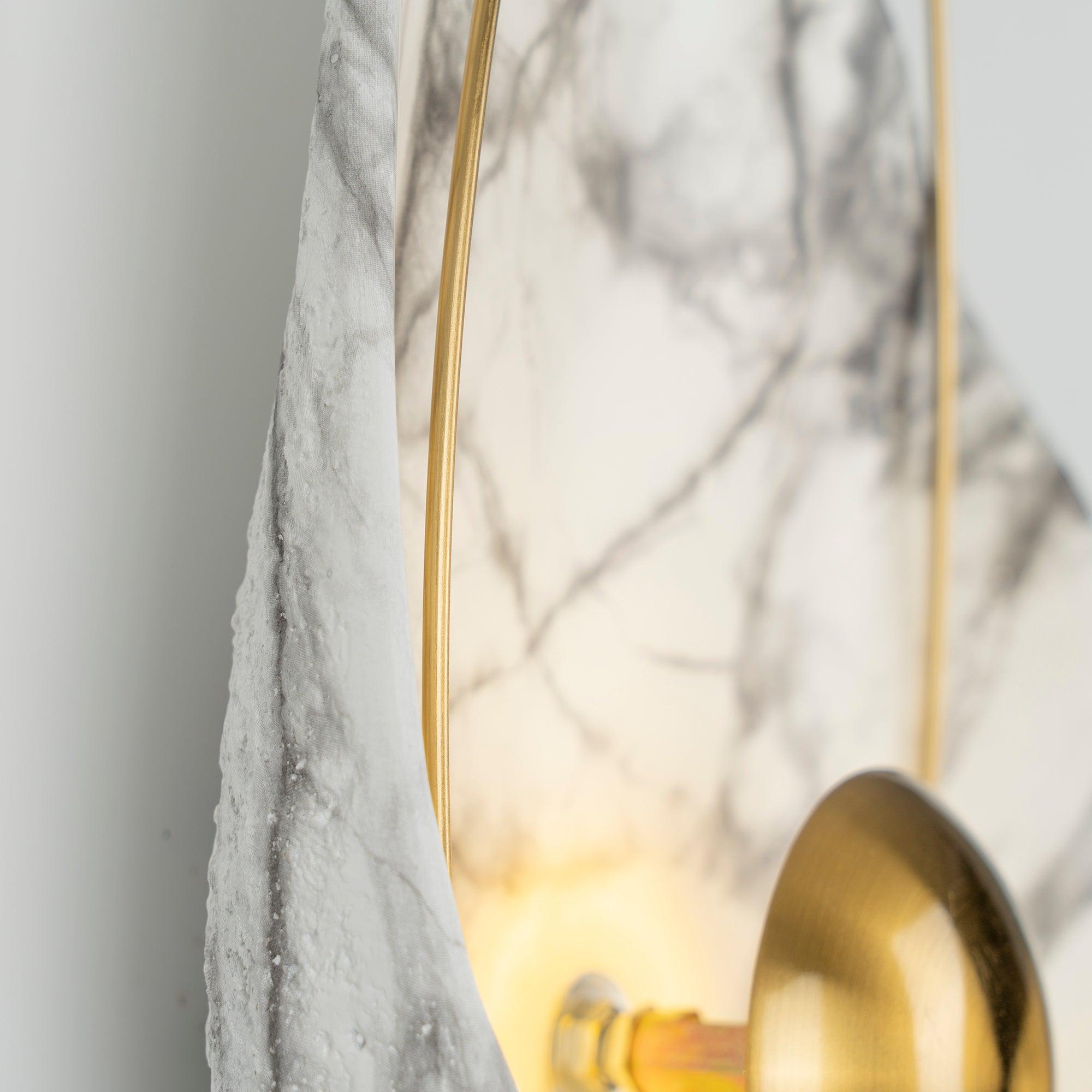 Vethaora Premium Nordic Art Pearl Resin Wall Lamp