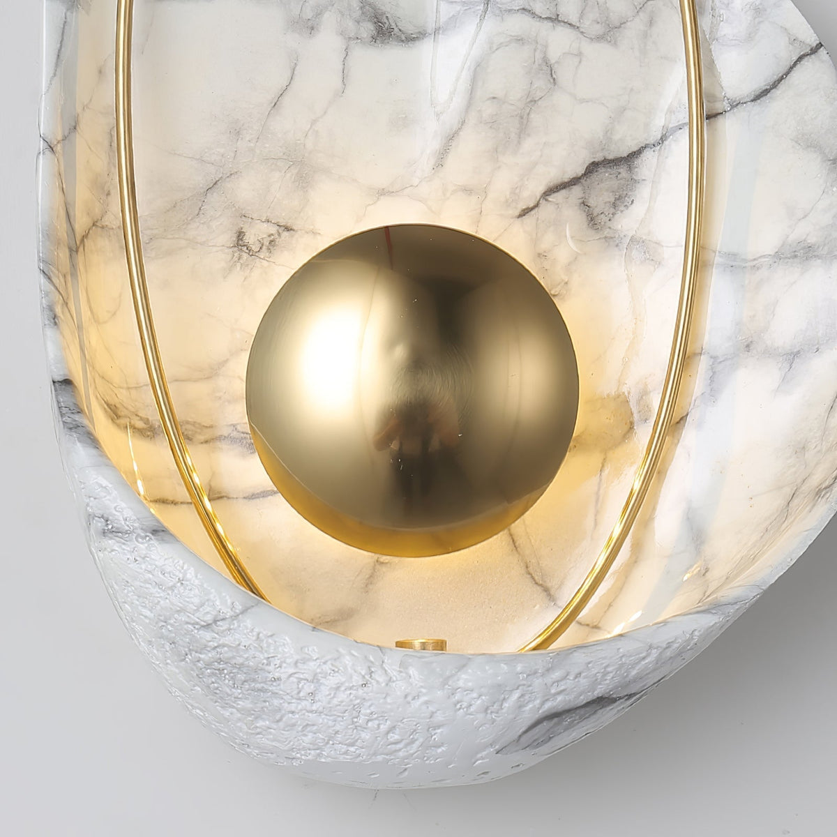 Vethaora Premium Nordic Art Pearl Resin Wall Lamp