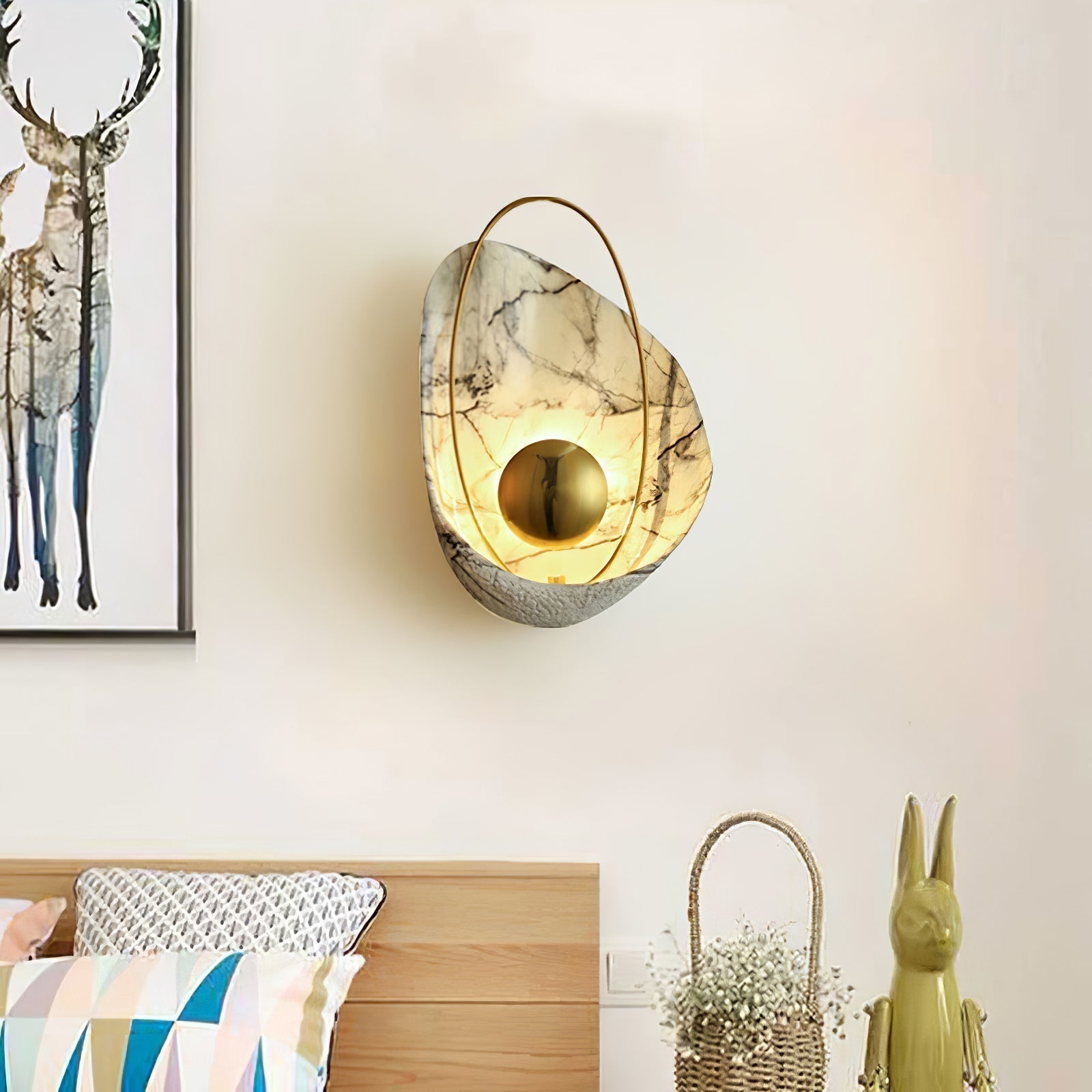 Vethaora Premium Nordic Art Pearl Resin Wall Lamp