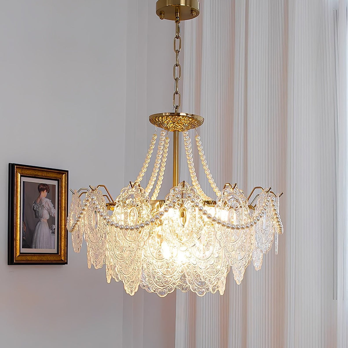Eirivaine Glass Chandelier