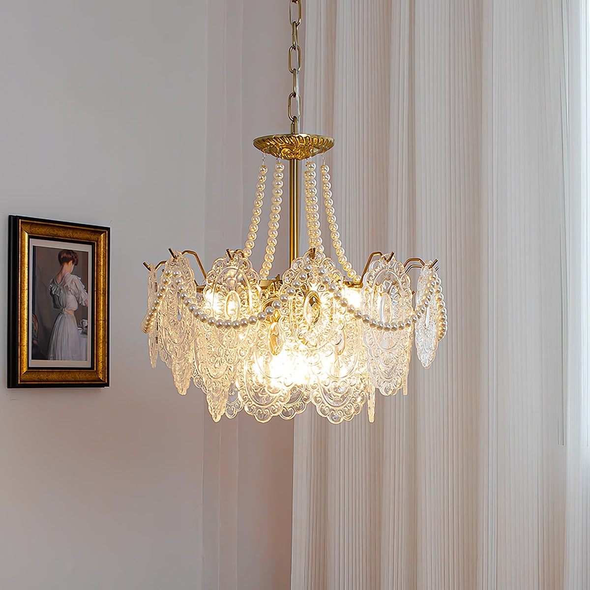 Eirivaine Glass Chandelier