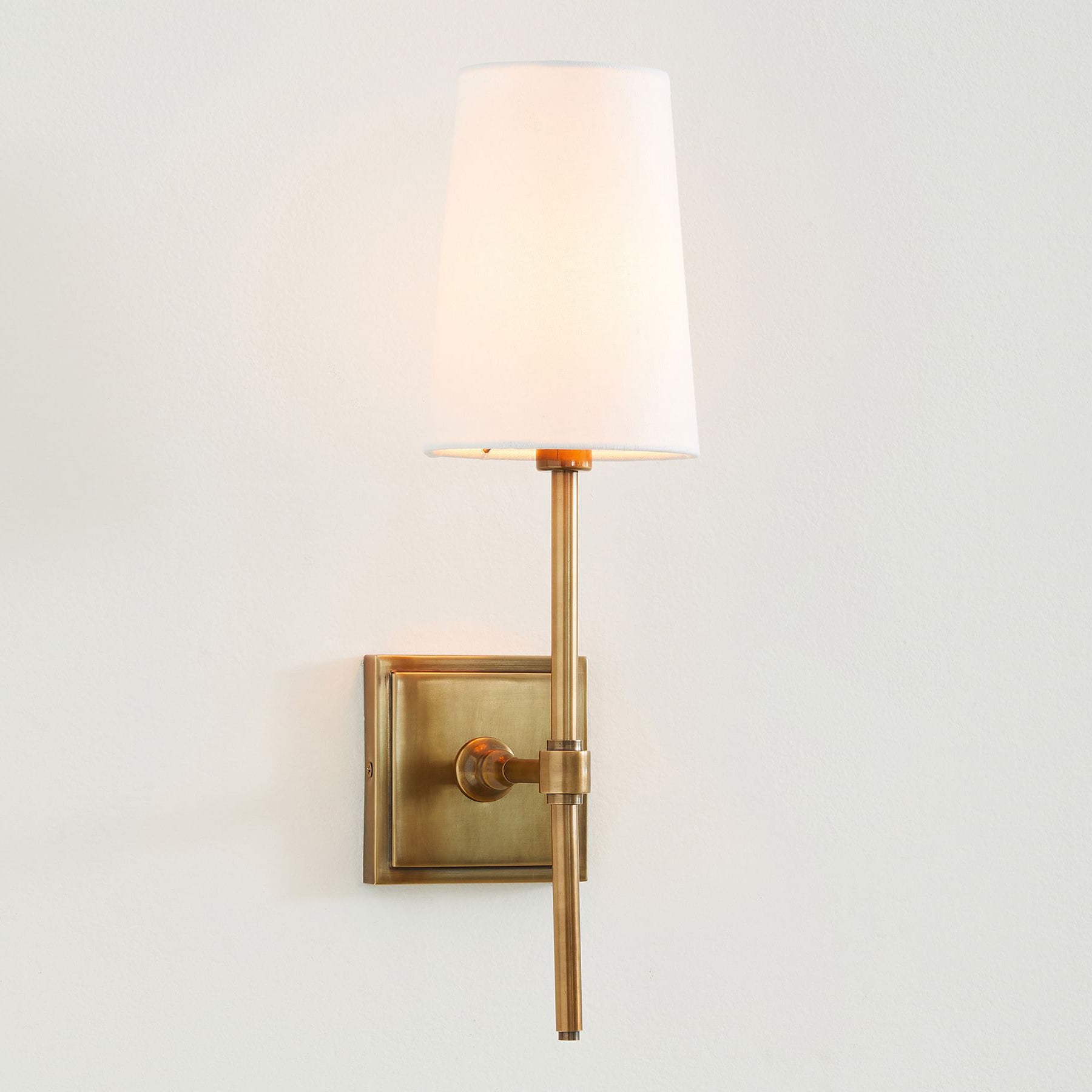 Vicarara Vintage Industrial Brass Fabric Wall Lamp - Neutral Decor