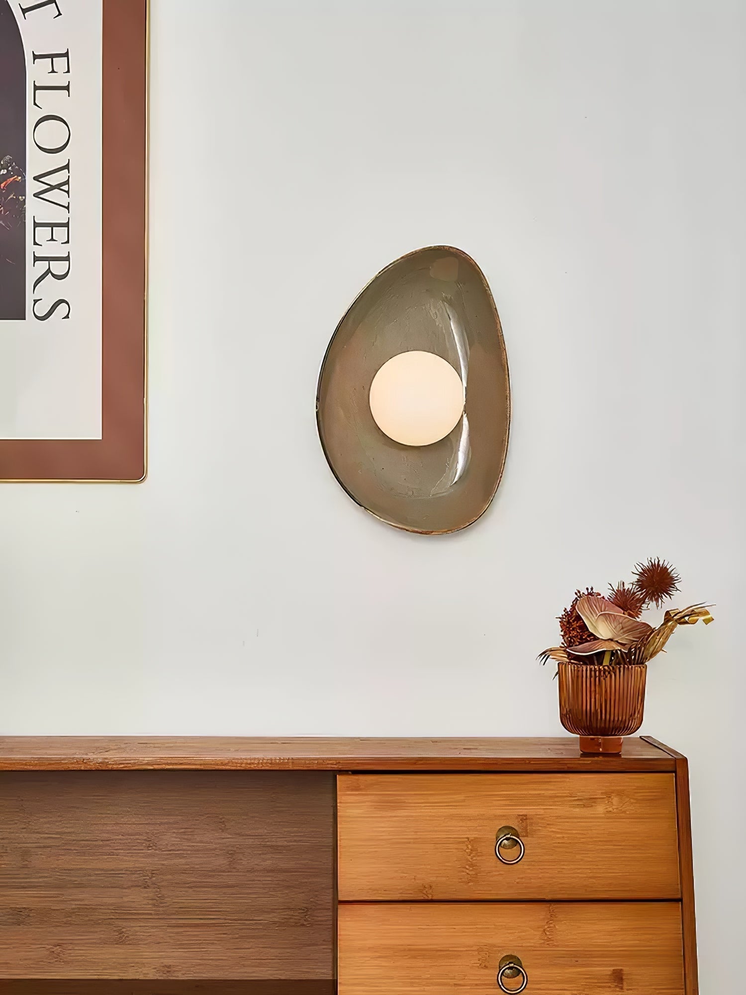 Ertalila Elegance Pebble Disc Ceramics Wall Light