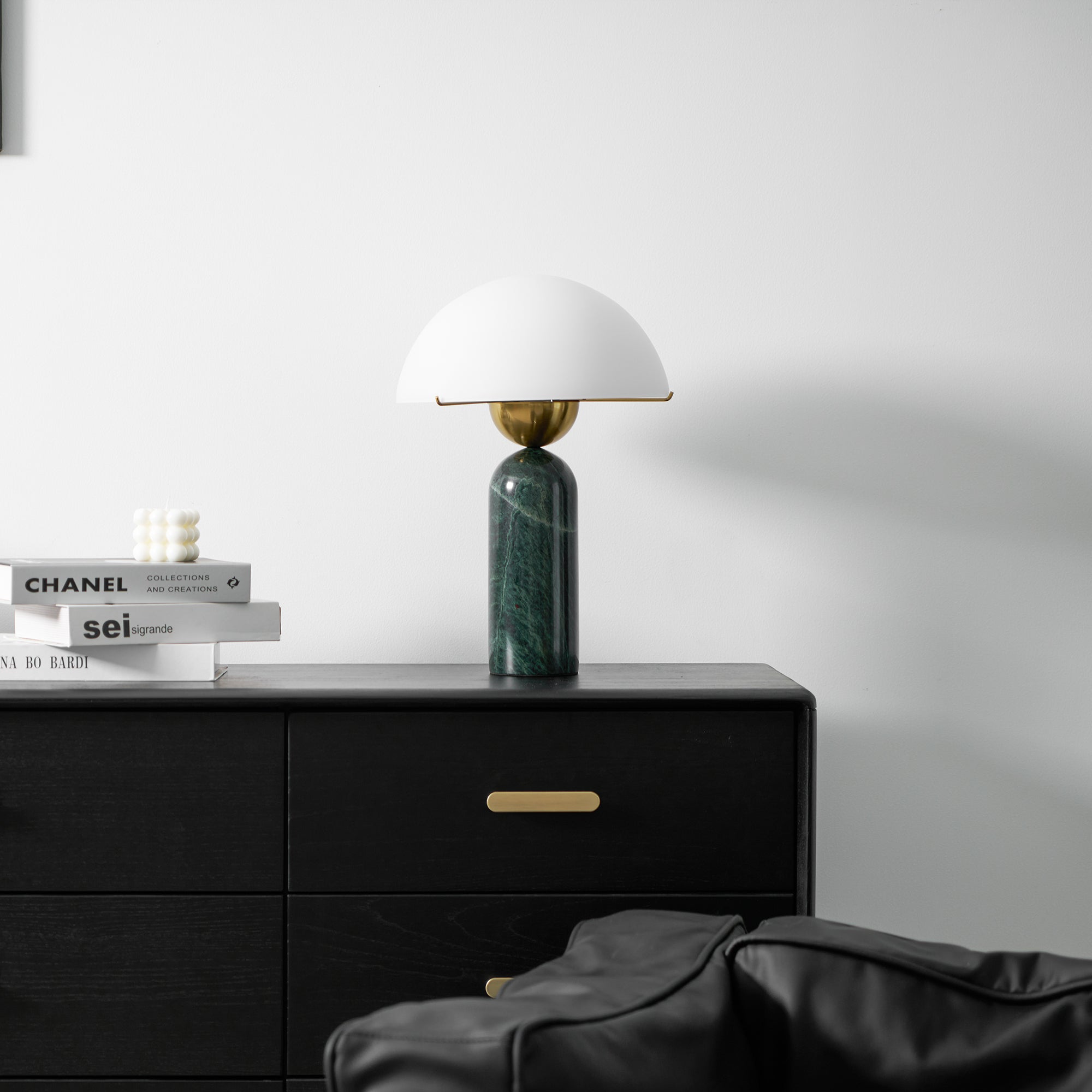 Veviniel Alabaster Table Lamp