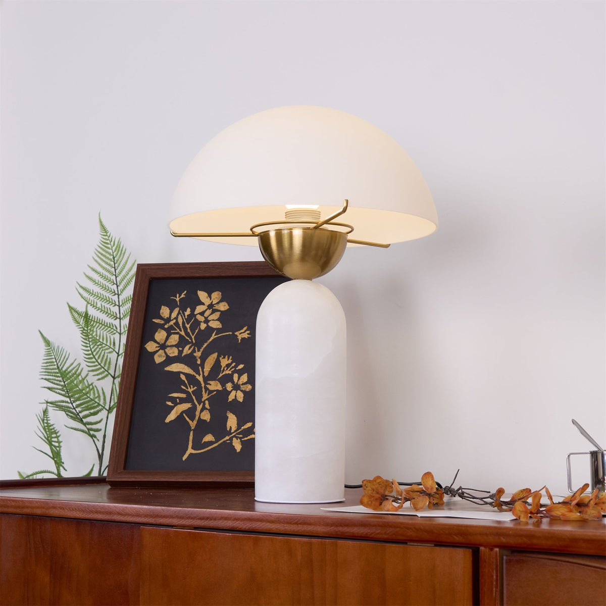 Veviniel Alabaster Table Lamp