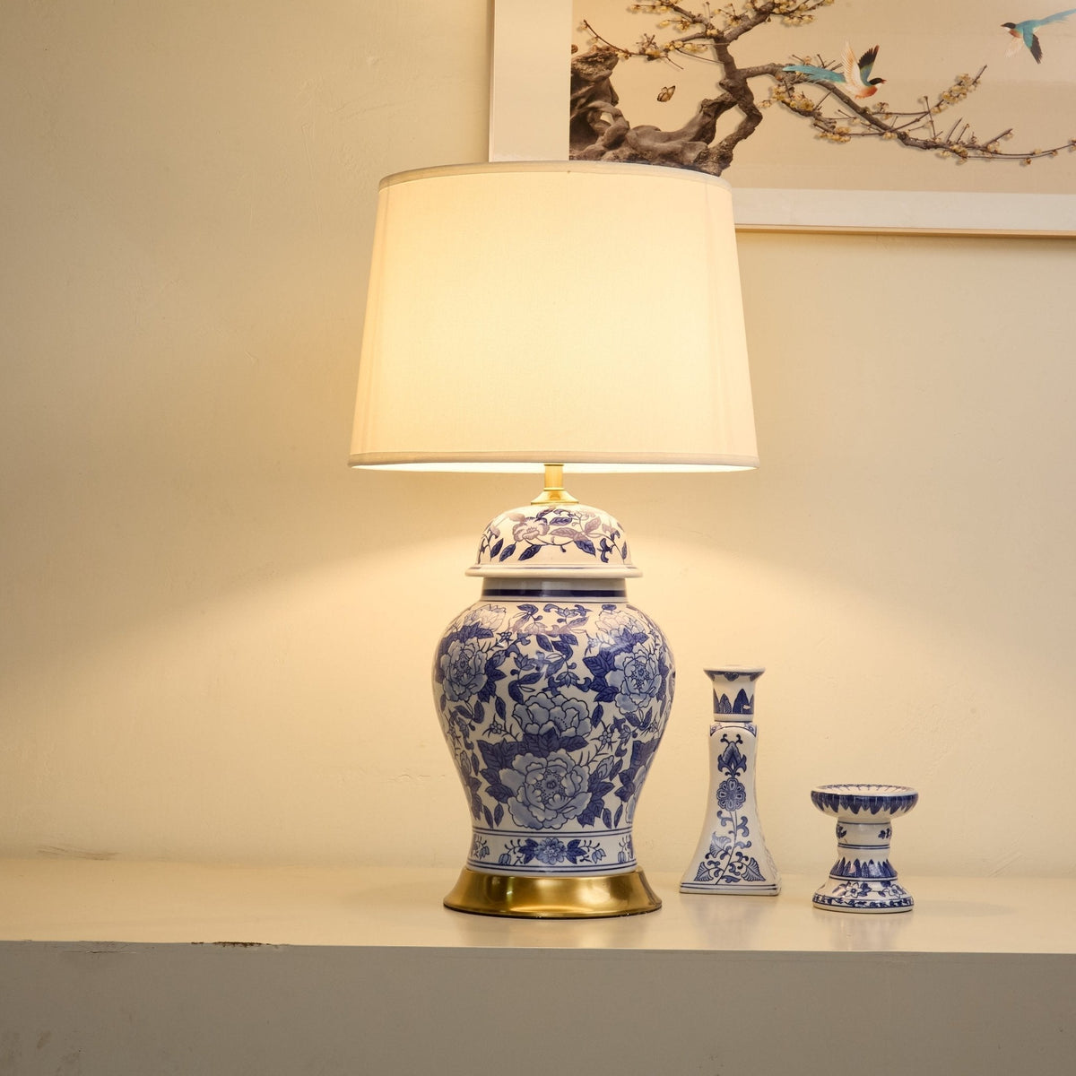 Peony Jar Table Lamp