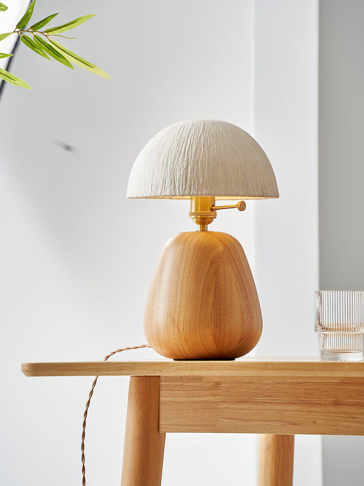 Elugan Organic Wood Table Lamp